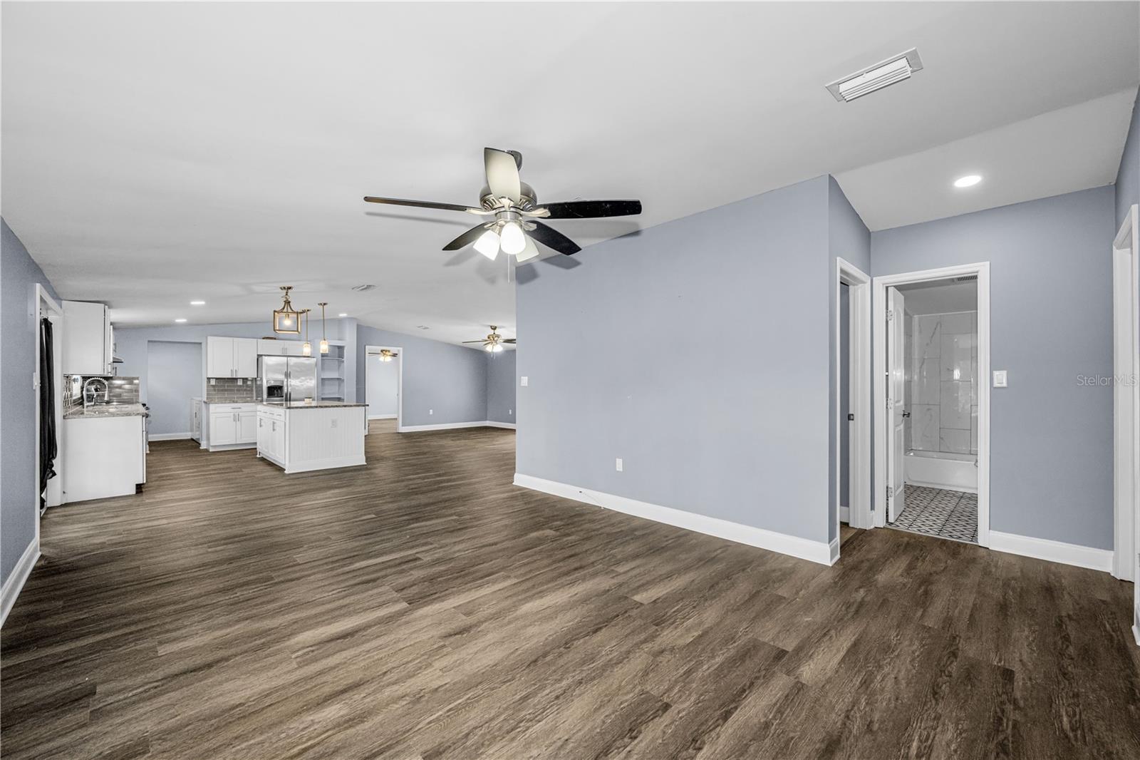 39723 PRETTY POND RD, ZEPHYRHILLS, FL, 33540
