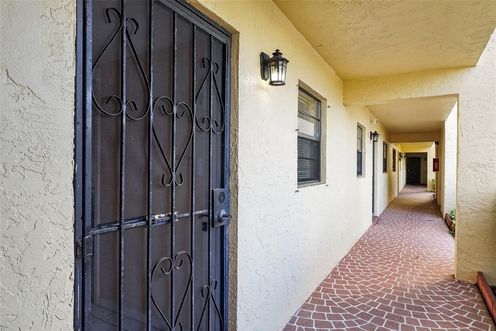 2050 OLEANDER BLVD #6-105, FORT PIERCE, FL, 34950