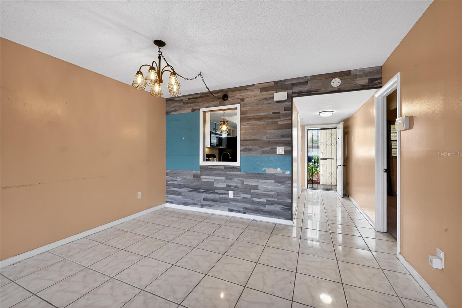 2050 OLEANDER BLVD #6-105, FORT PIERCE, FL, 34950