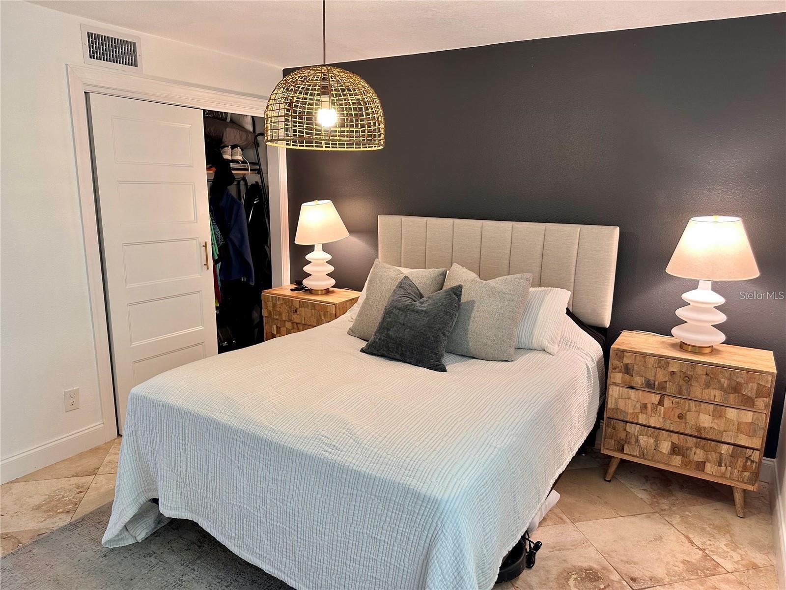 5070 BEACH DR SE #A, ST PETERSBURG, FL, 33705