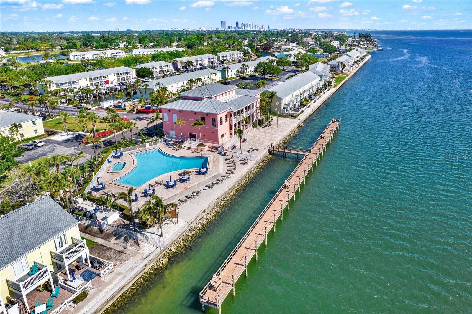 5070 BEACH DR SE #A, ST PETERSBURG, FL, 33705