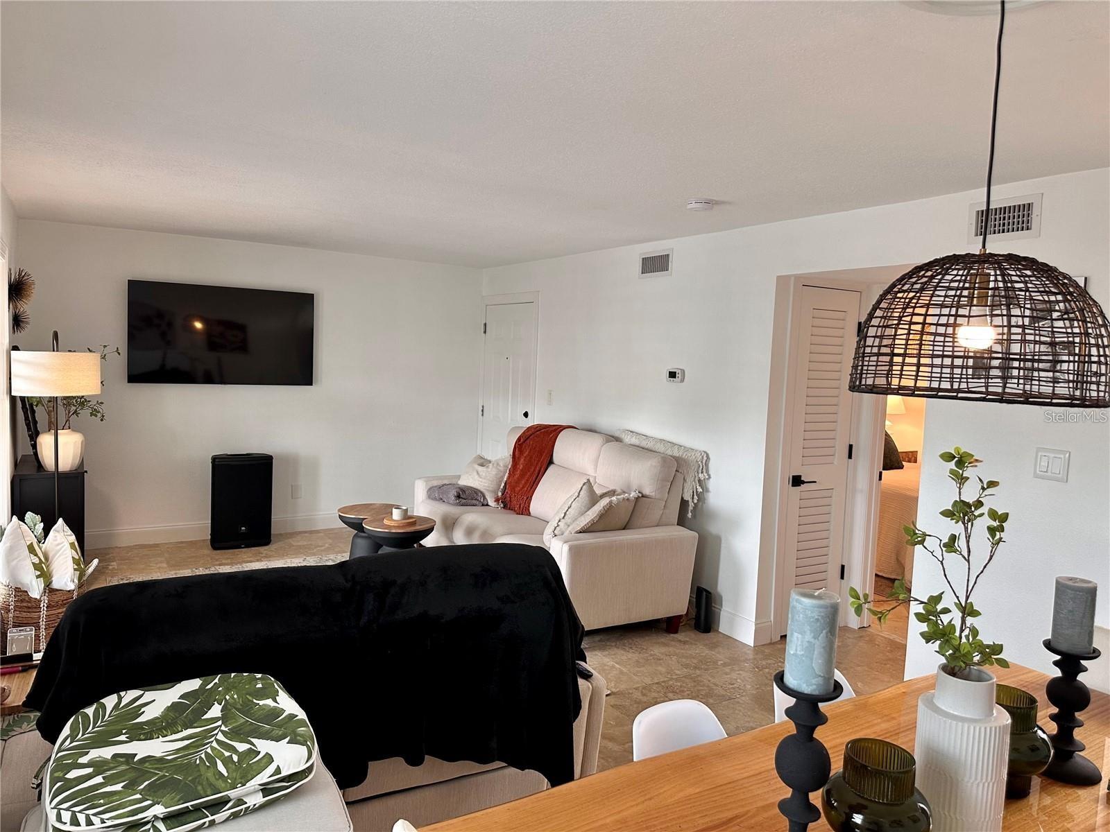 5070 BEACH DR SE #A, ST PETERSBURG, FL, 33705