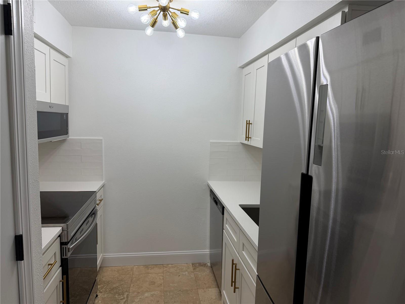 5070 BEACH DR SE #A, ST PETERSBURG, FL, 33705