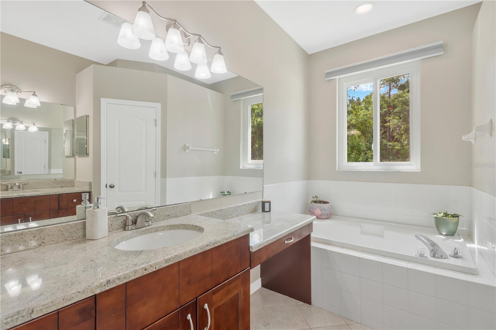 6012 KITERIDGE DR, LITHIA, FL, 33547