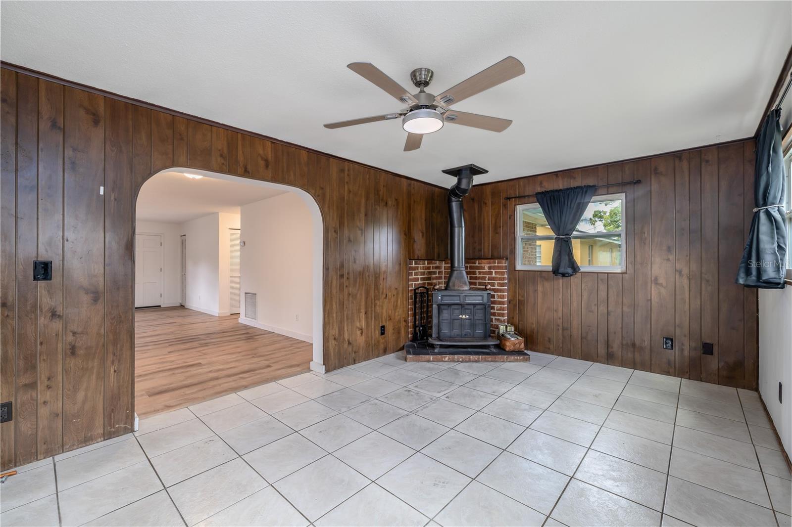 12 AZALEA DR, DAYTONA BEACH, FL, 32124