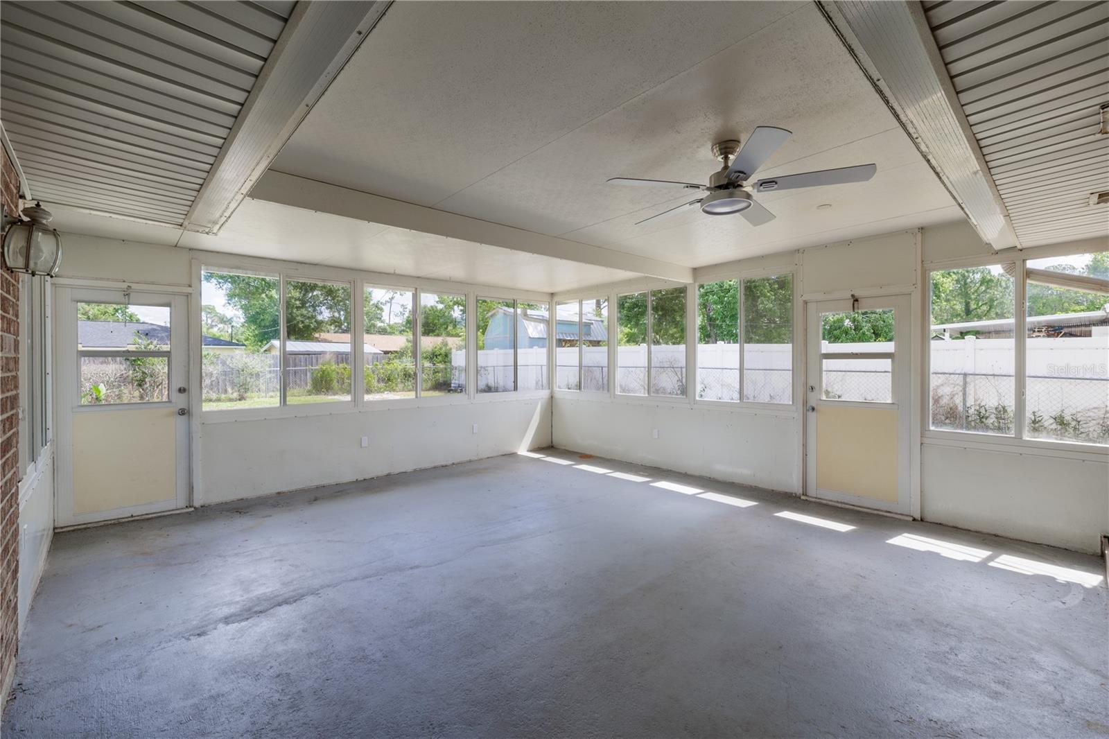 12 AZALEA DR, DAYTONA BEACH, FL, 32124