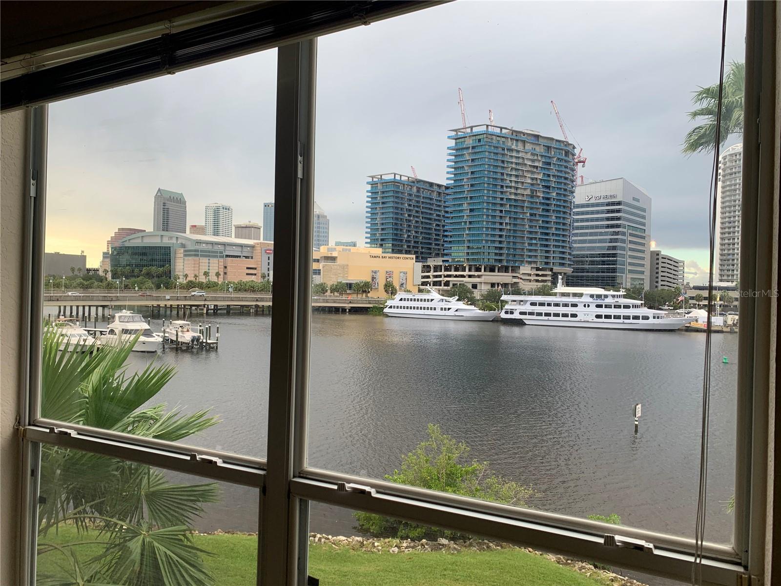 702 CORAL REEF DR #702, TAMPA, FL, 33602