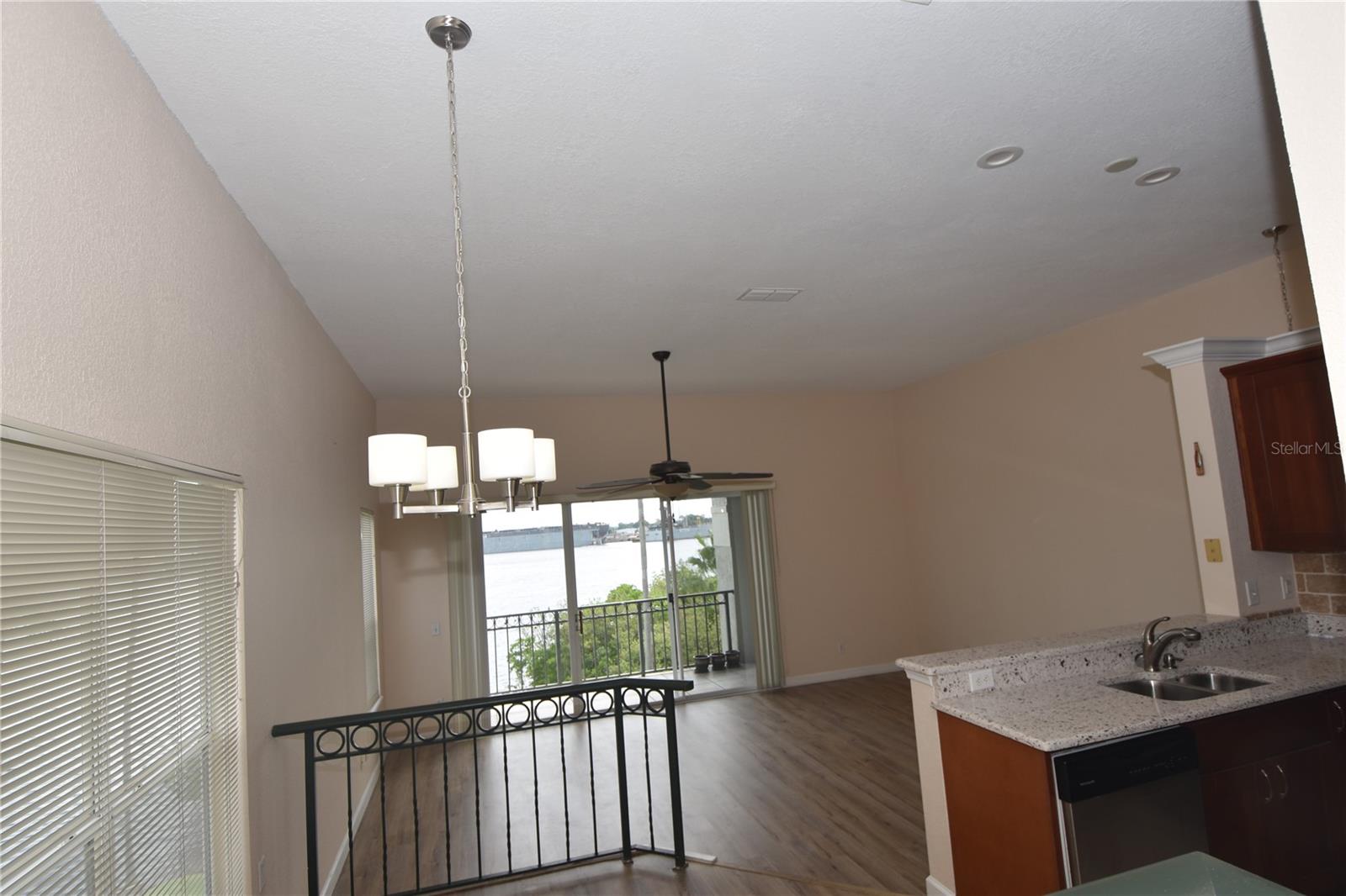 702 CORAL REEF DR #702, TAMPA, FL, 33602