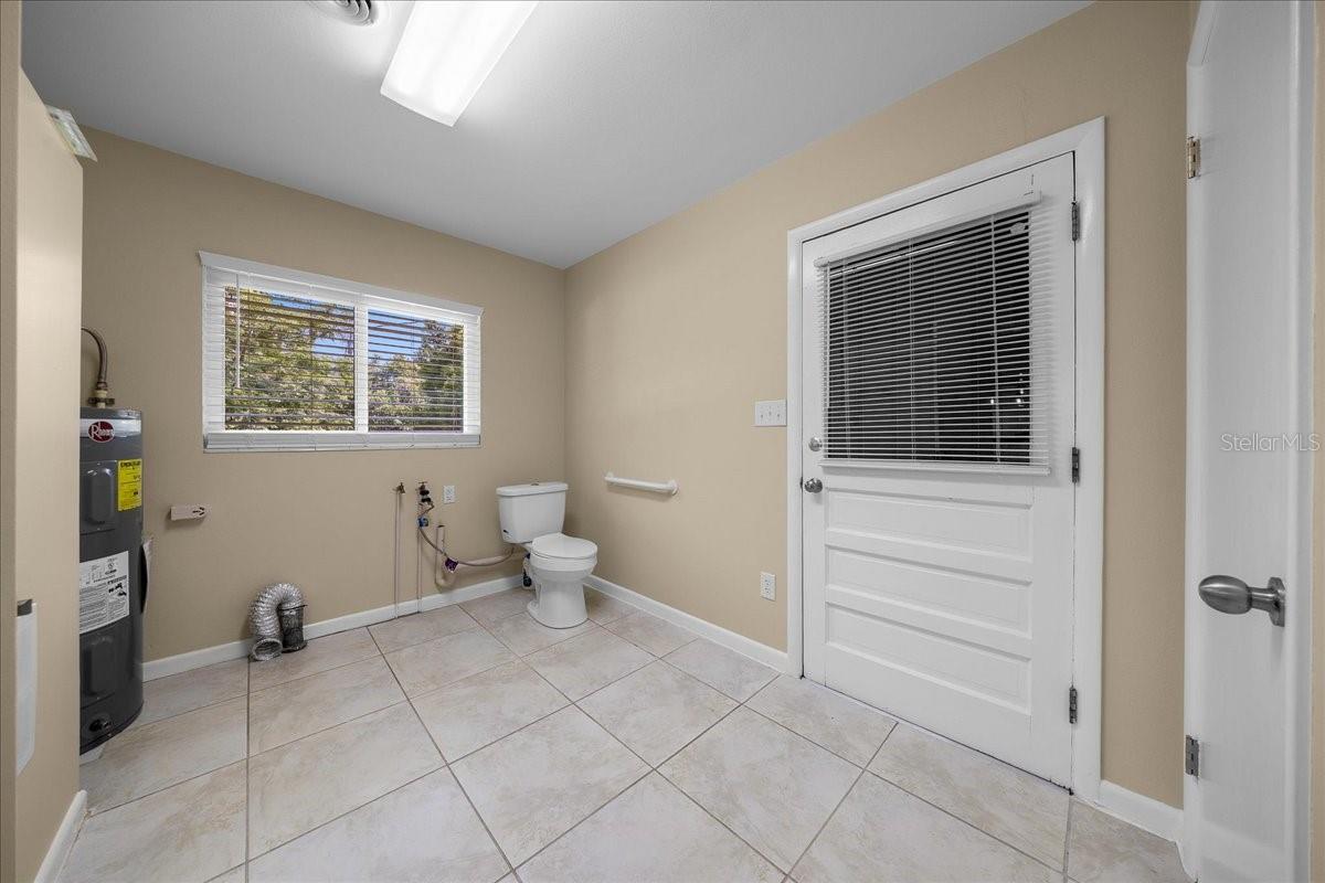 2333 E FORT KING ST, OCALA, FL, 34471