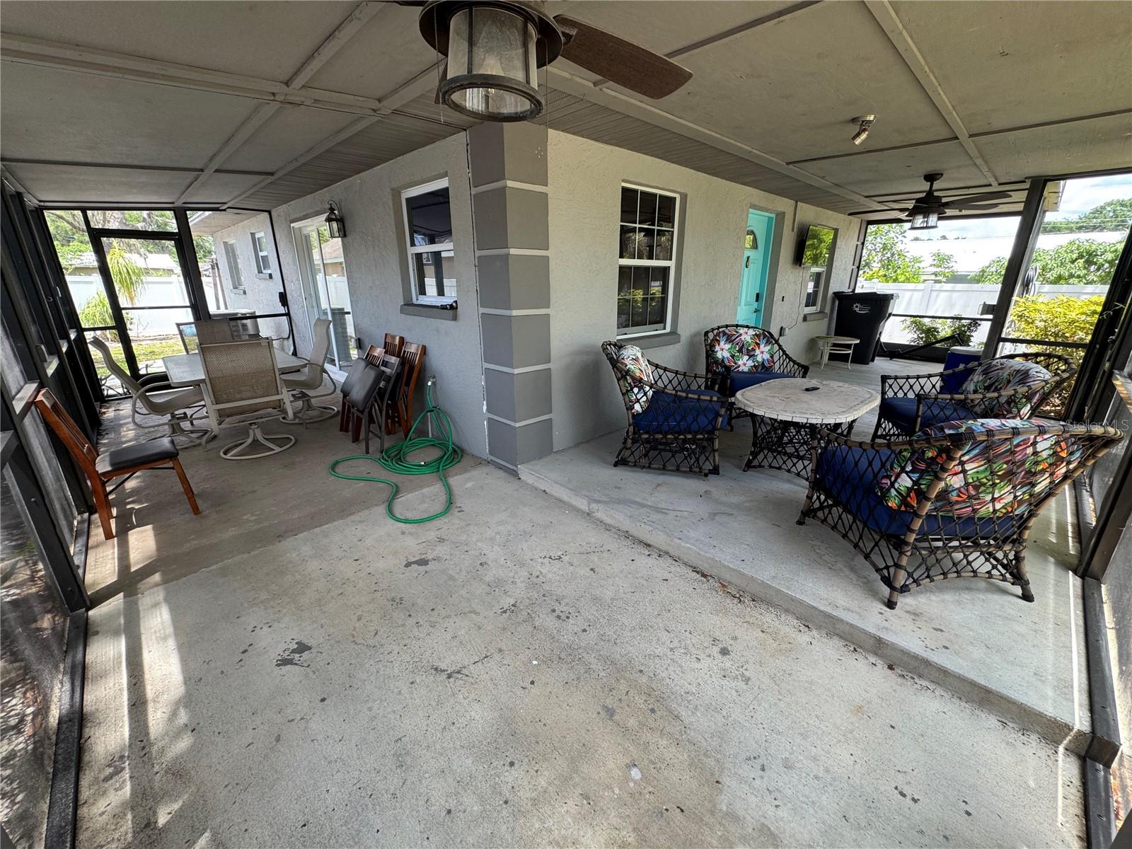 2751 72ND AVENUE DR E, SARASOTA, FL, 34243
