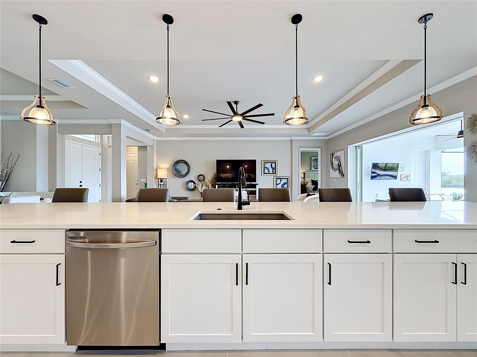8598 BRIDGEPORT BAY CIR, MOUNT DORA, FL, 32757