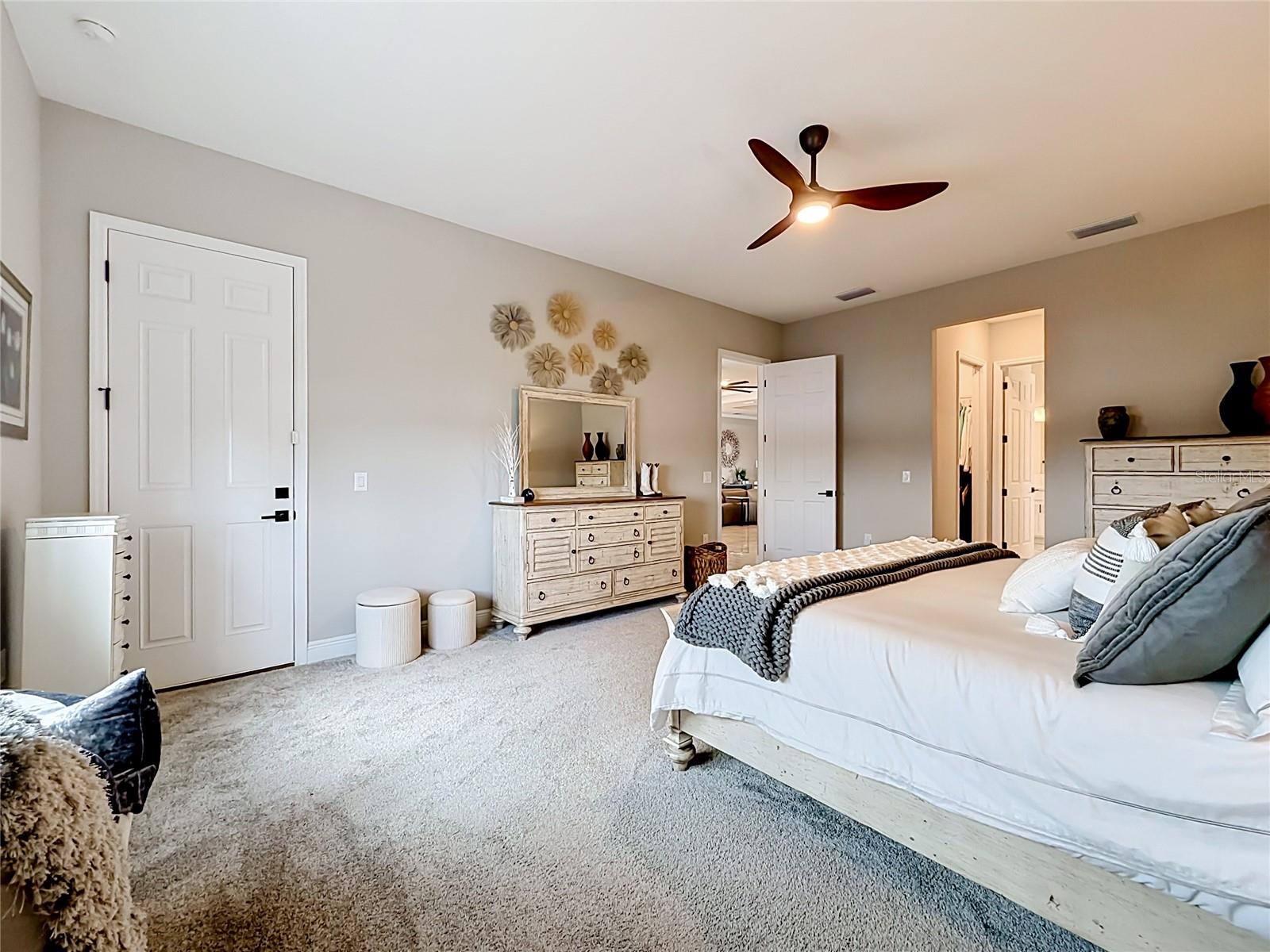 8598 BRIDGEPORT BAY CIR, MOUNT DORA, FL, 32757