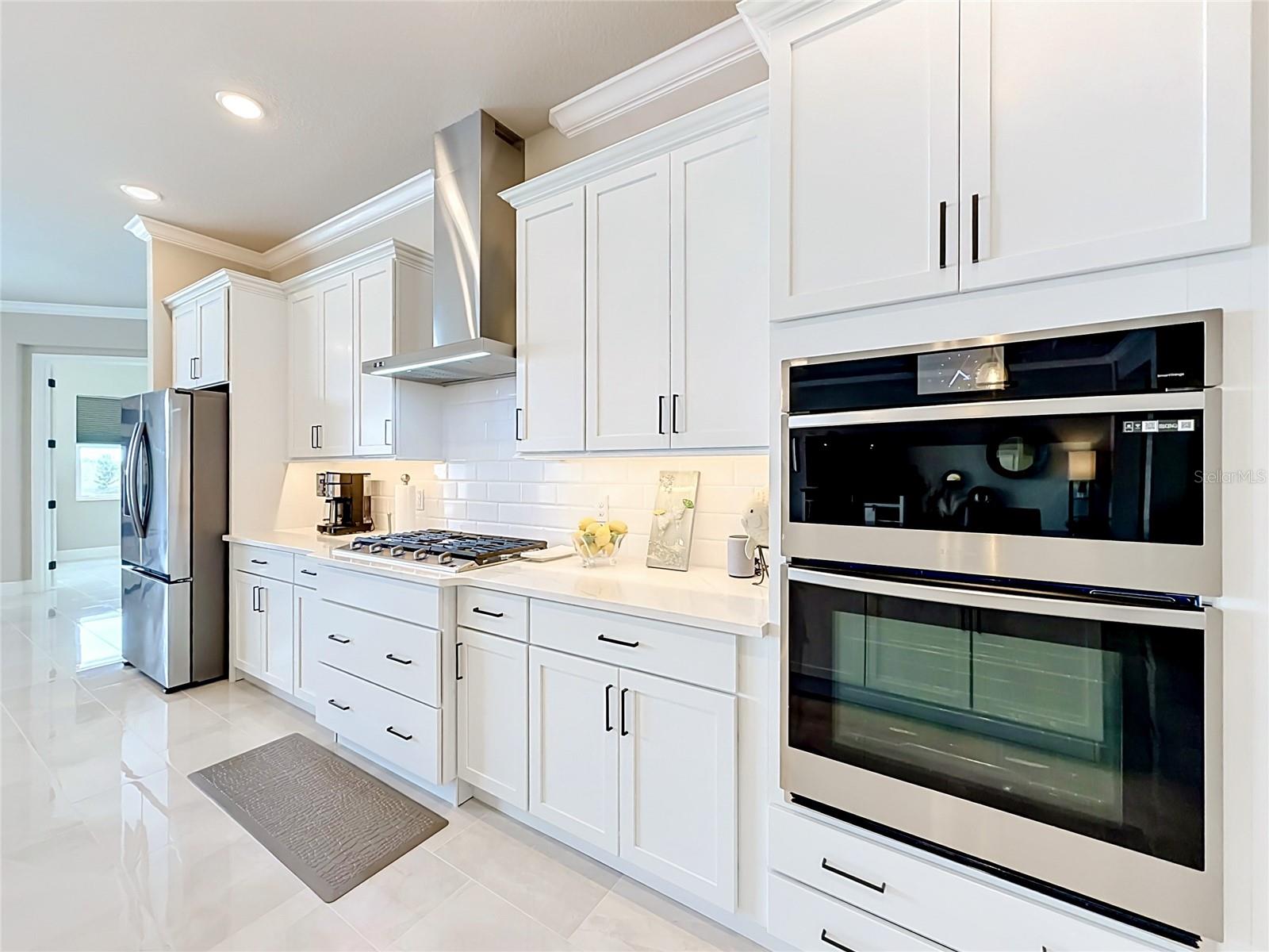 8598 BRIDGEPORT BAY CIR, MOUNT DORA, FL, 32757