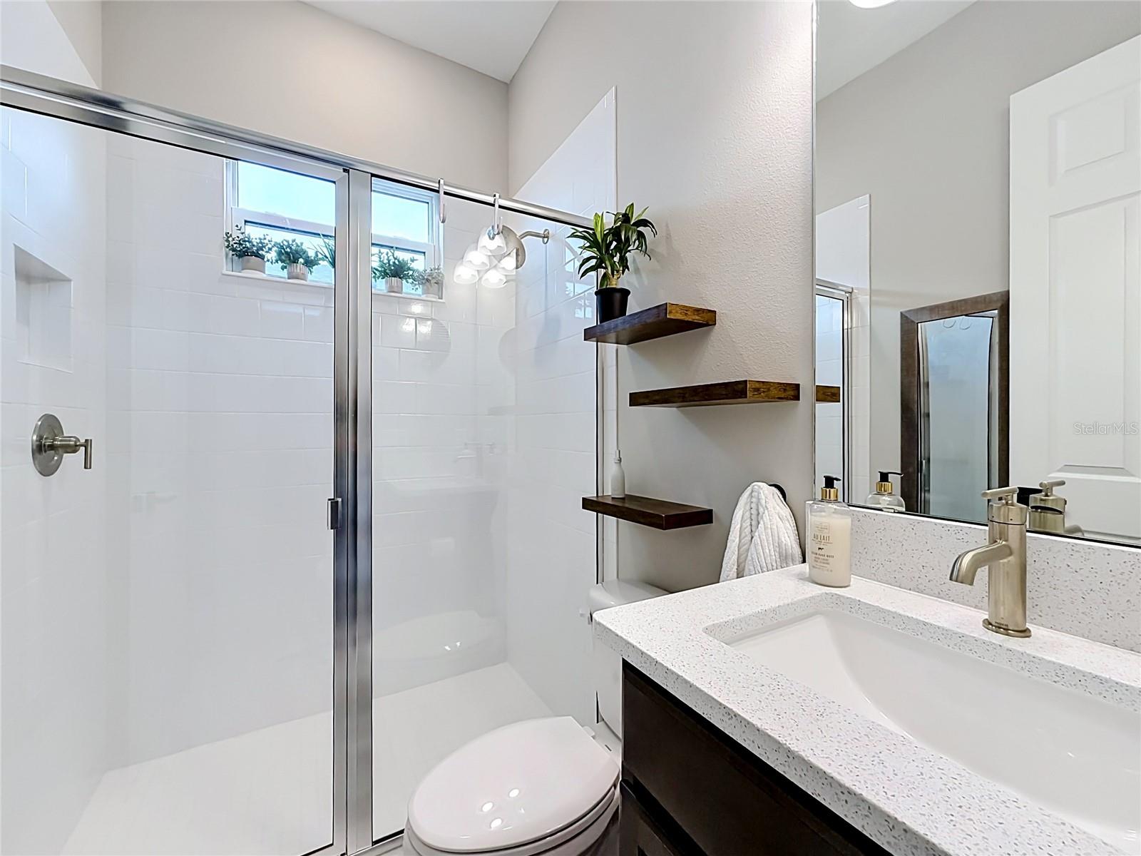 8598 BRIDGEPORT BAY CIR, MOUNT DORA, FL, 32757