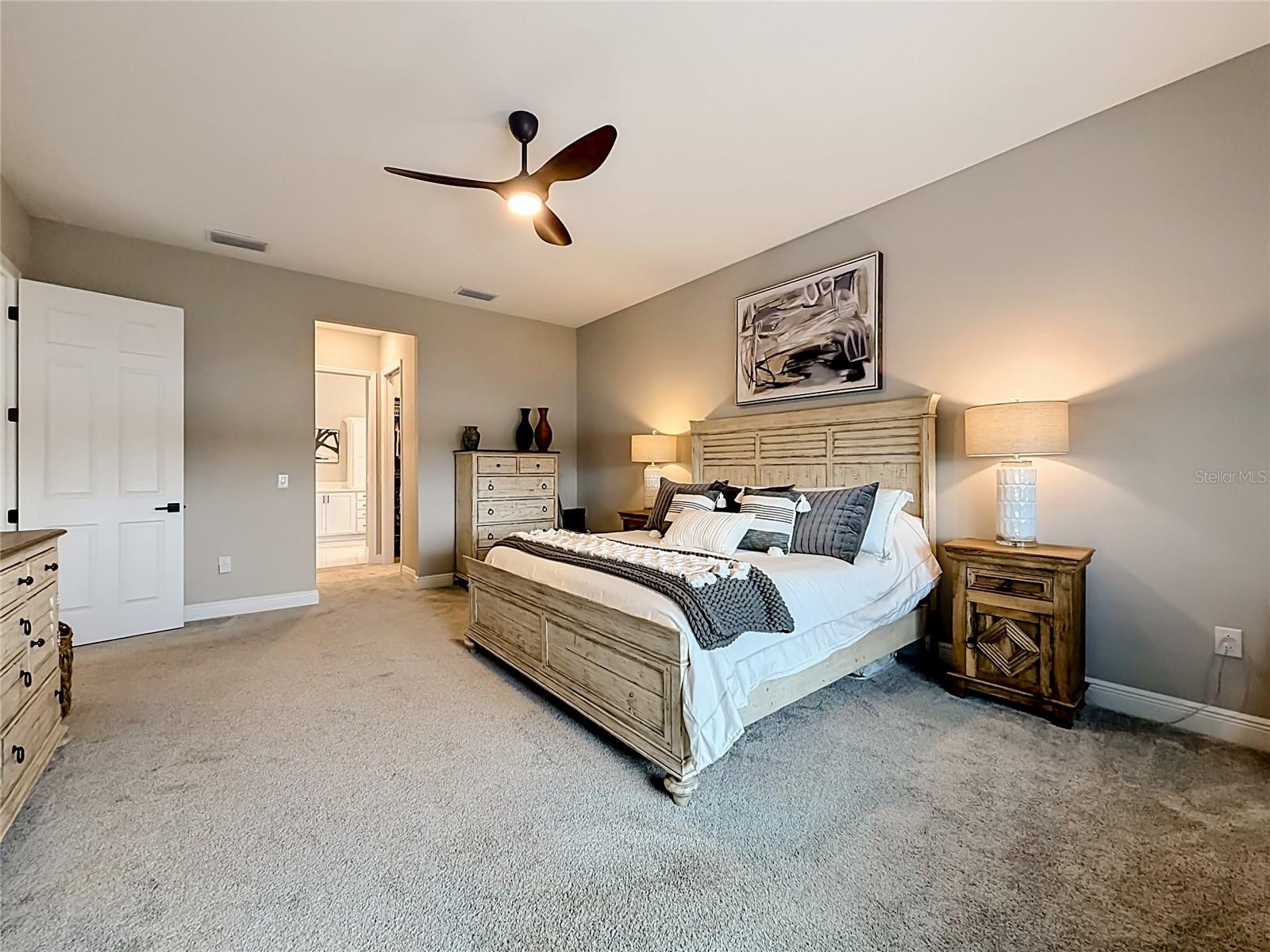 8598 BRIDGEPORT BAY CIR, MOUNT DORA, FL, 32757