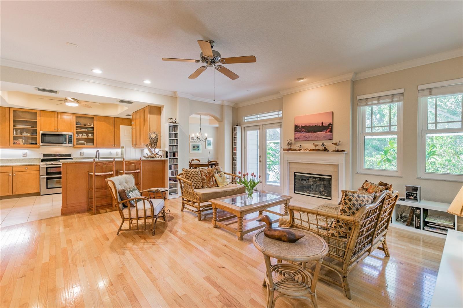 2860 BAYSHORE TRAILS DR, TAMPA, FL, 33611