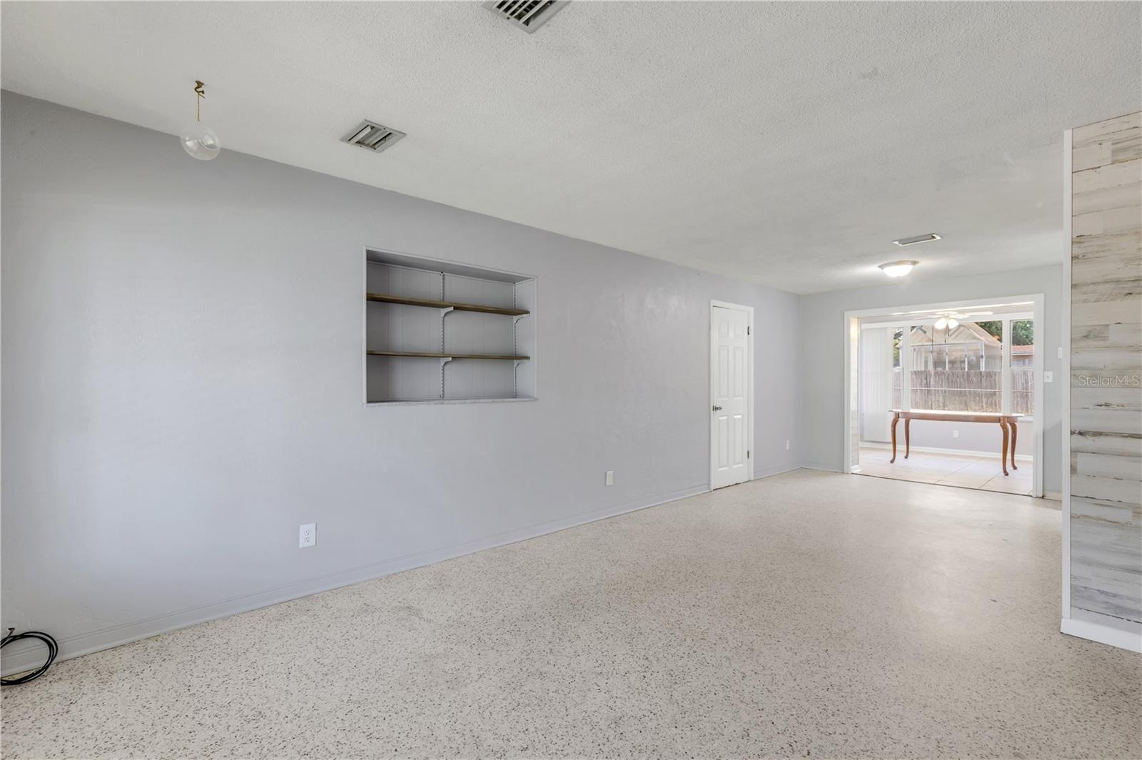 592 BROOK CIR, SOUTH DAYTONA, FL, 32119