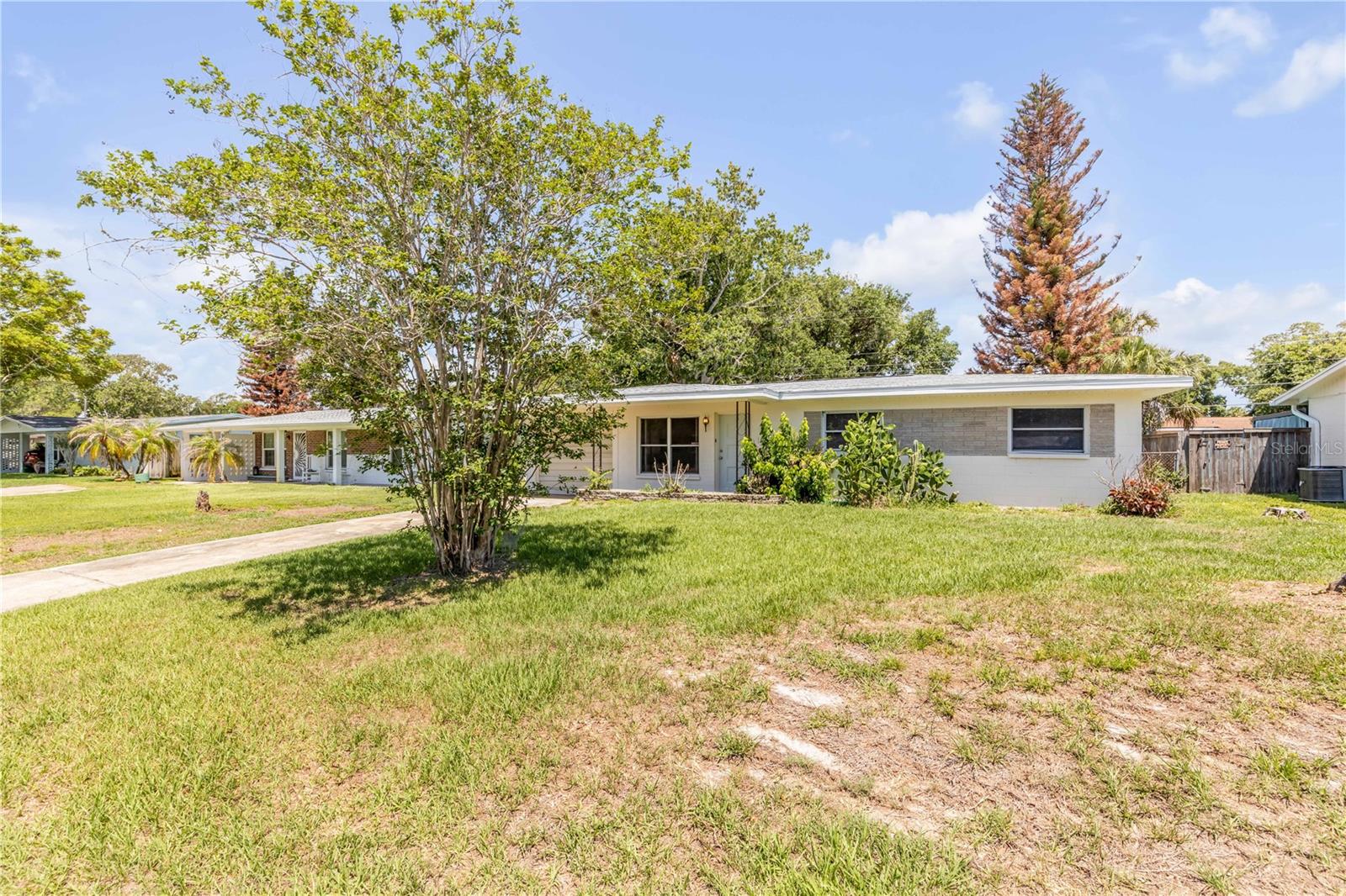 592 BROOK CIR, SOUTH DAYTONA, FL, 32119