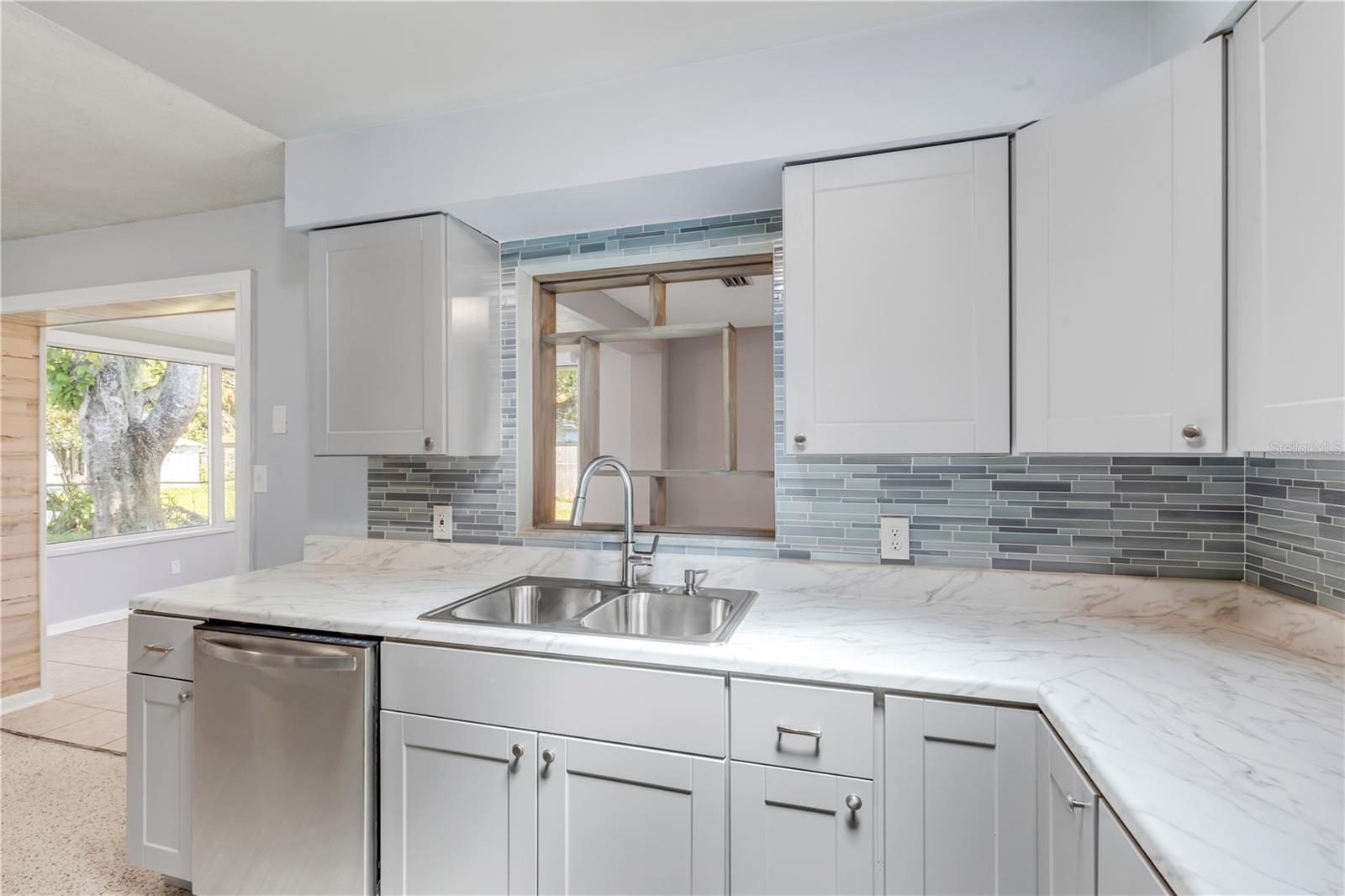 592 BROOK CIR, SOUTH DAYTONA, FL, 32119