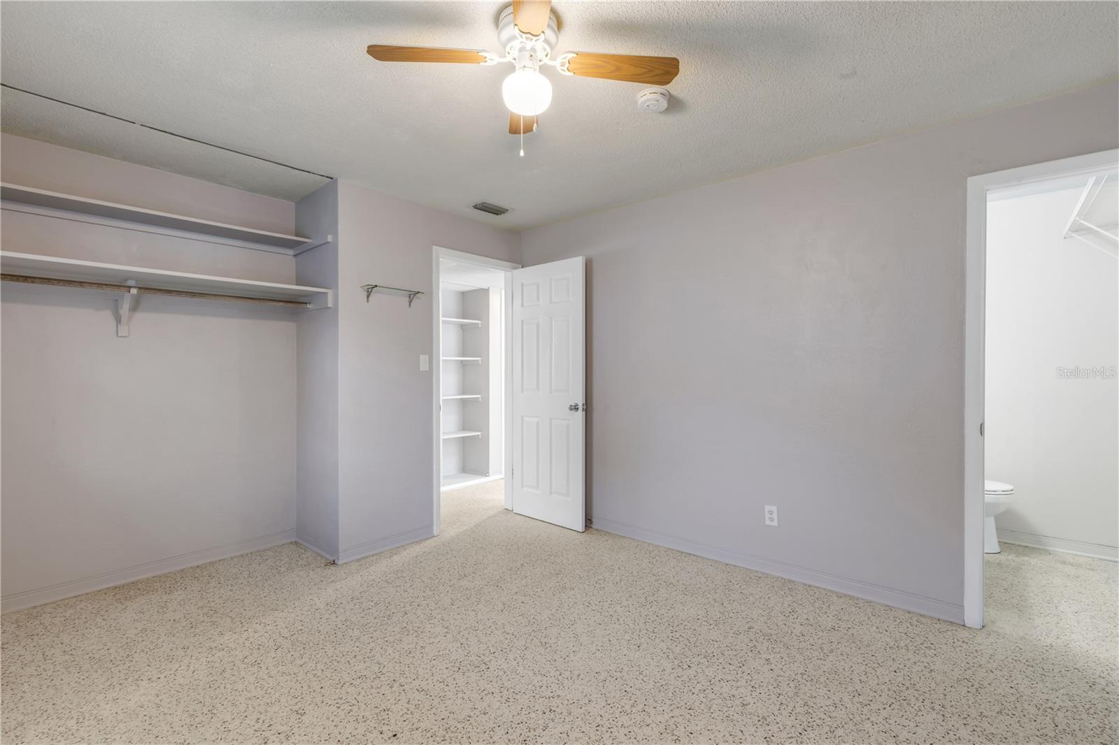 592 BROOK CIR, SOUTH DAYTONA, FL, 32119