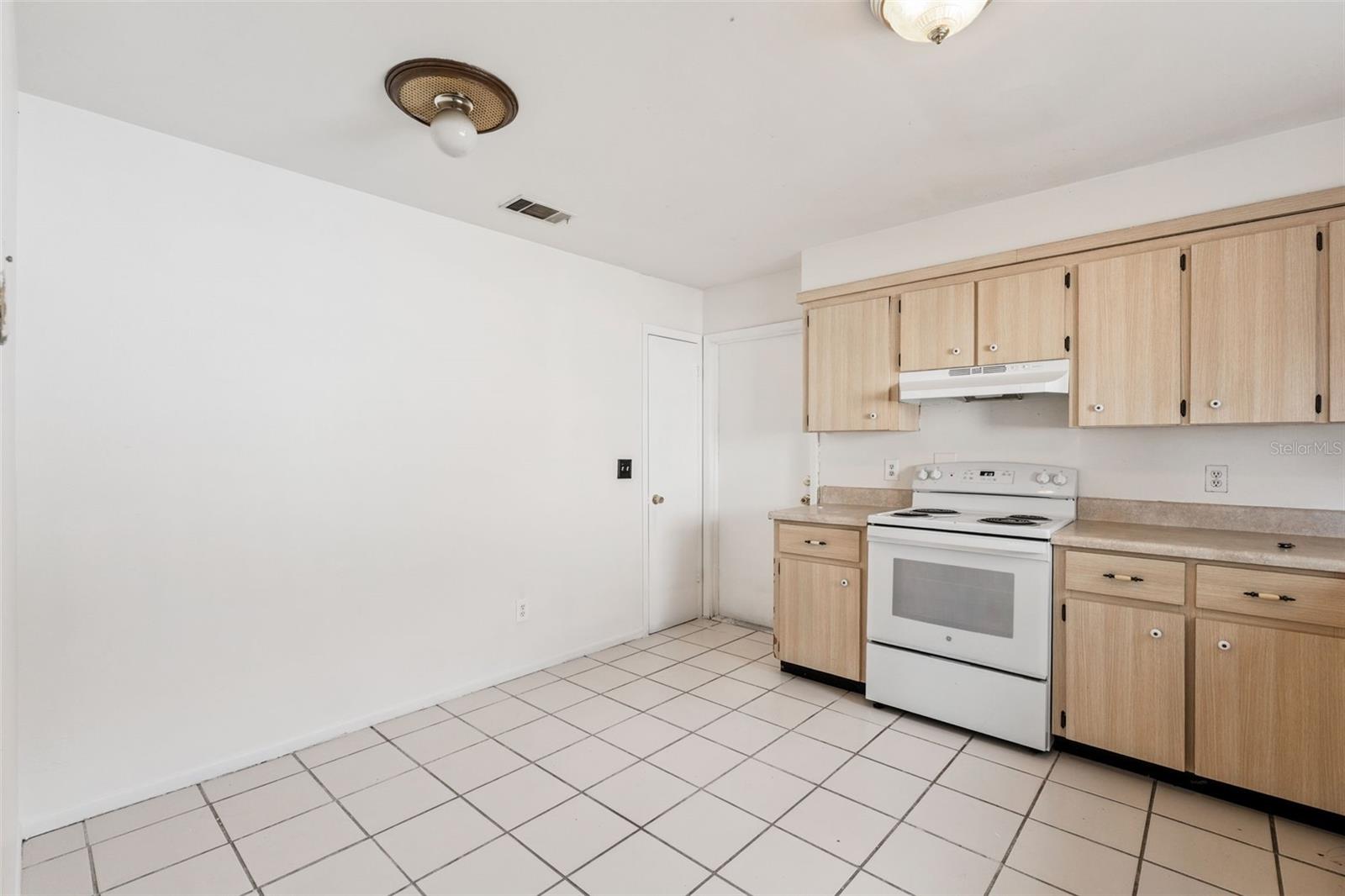 4711 WHITE WILLOW LN, ORLANDO, FL, 32808