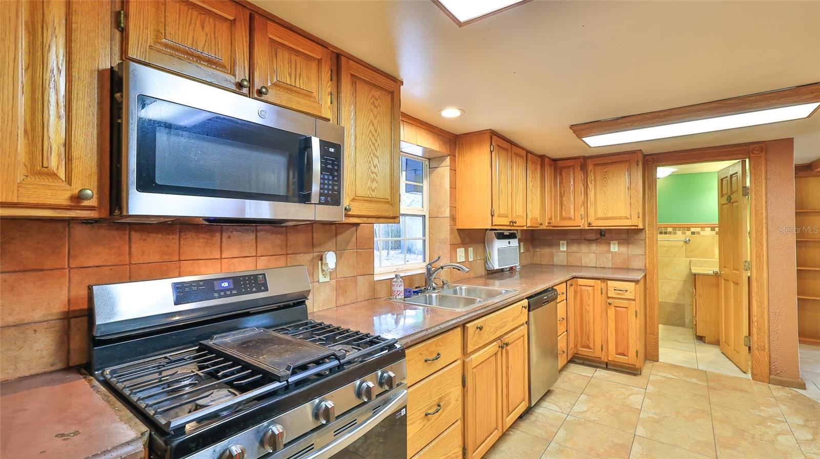801 E 20TH ST, SANFORD, FL, 32771