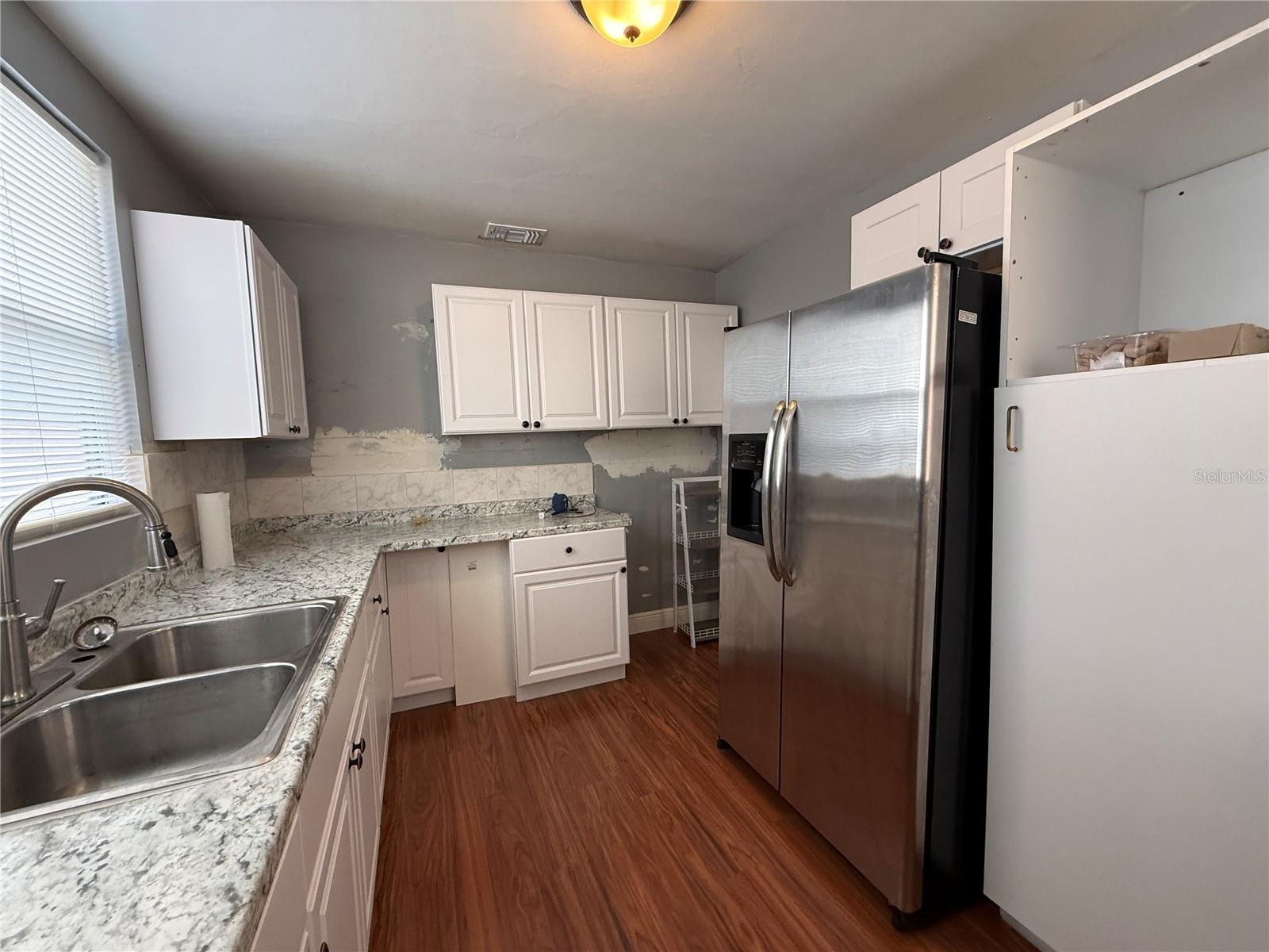 2905 W CHESTNUT ST, TAMPA, FL, 33607