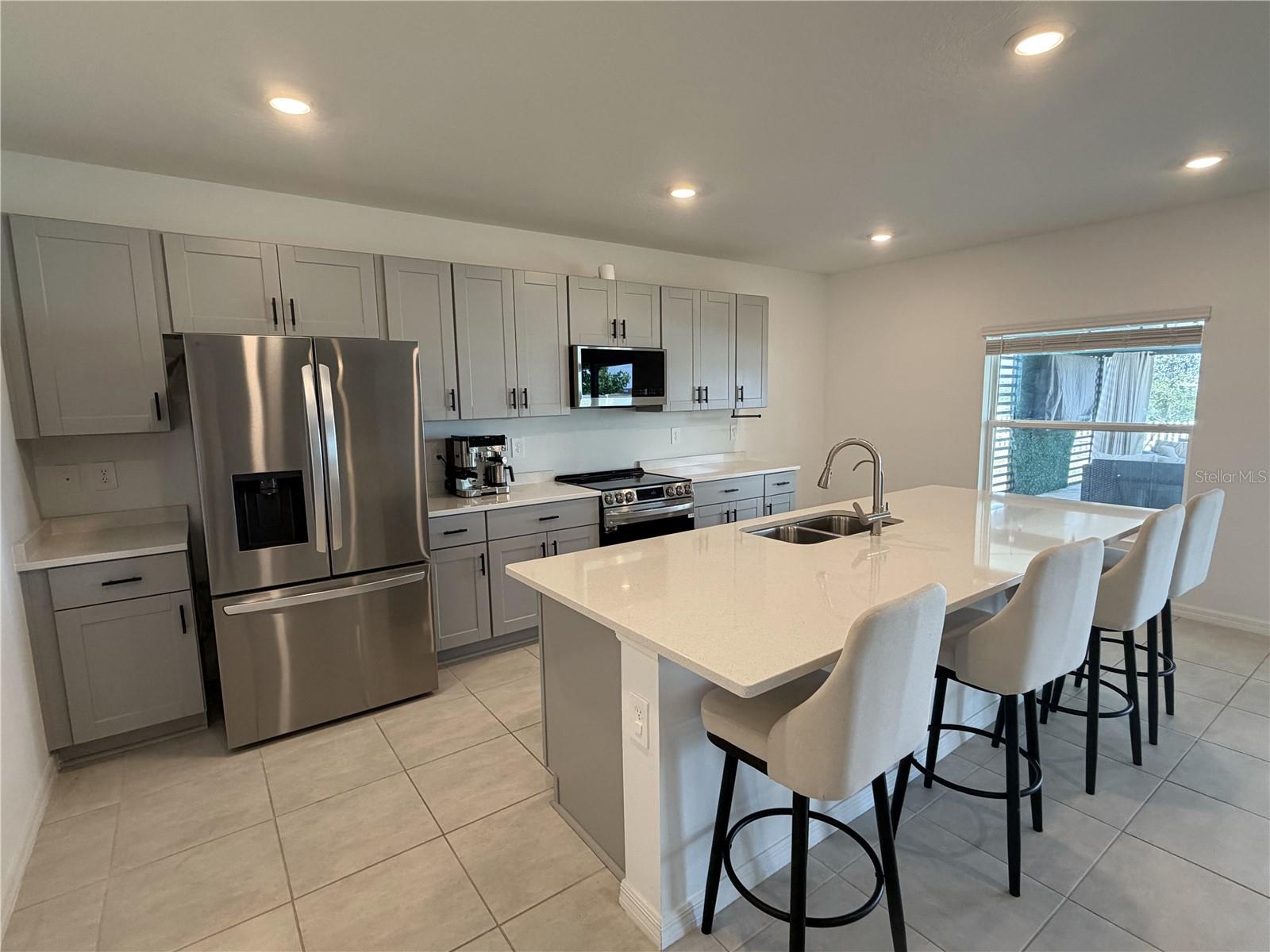1033 CALICO POINTE CIR, GROVELAND, FL, 34736