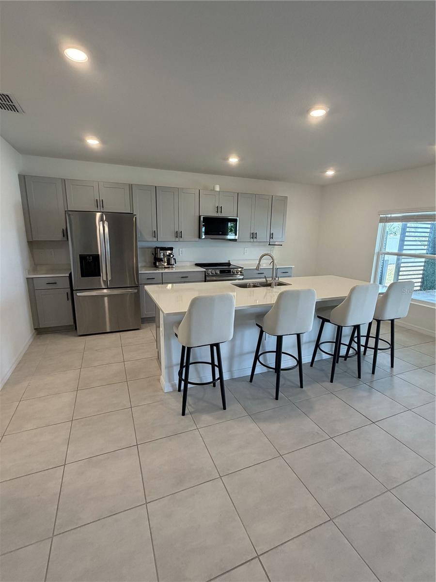 1033 CALICO POINTE CIR, GROVELAND, FL, 34736
