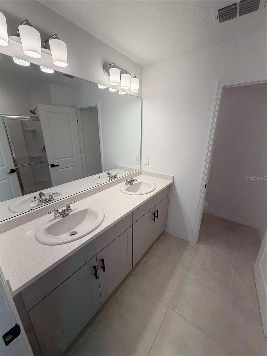 1033 CALICO POINTE CIR, GROVELAND, FL, 34736