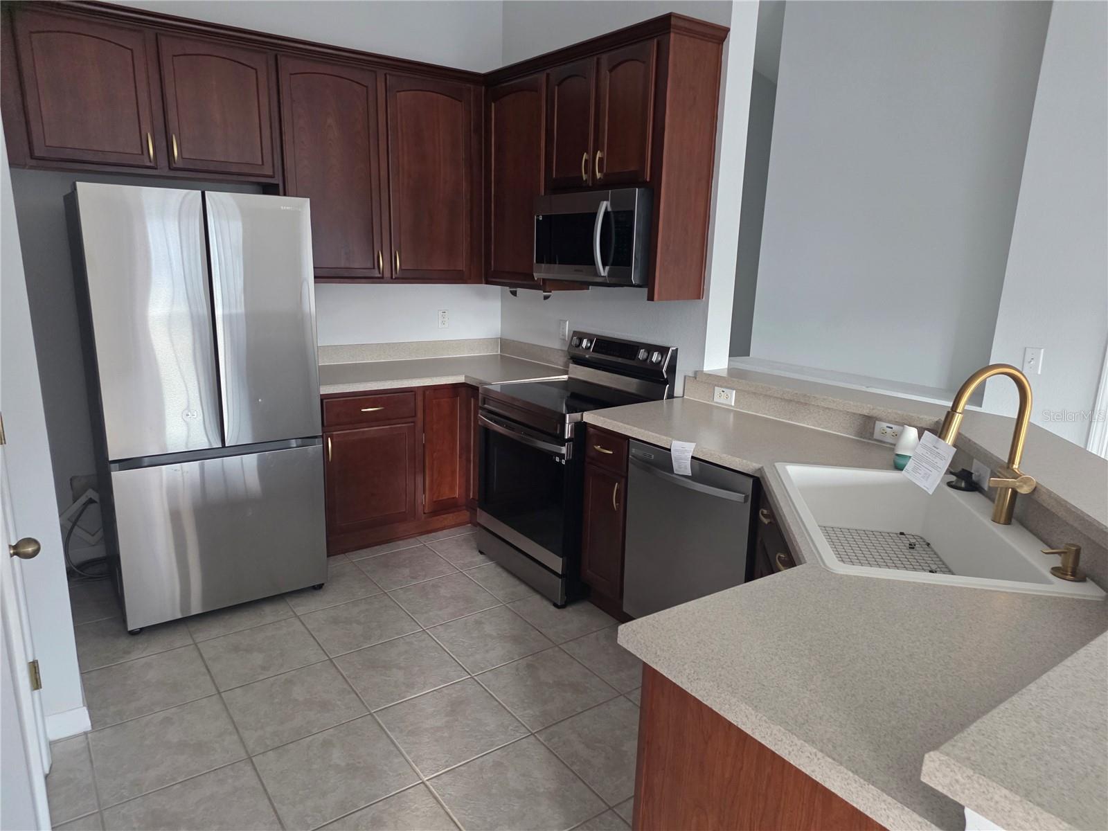 27625 PLEASURE RIDE LOOP, WESLEY CHAPEL, FL, 33544