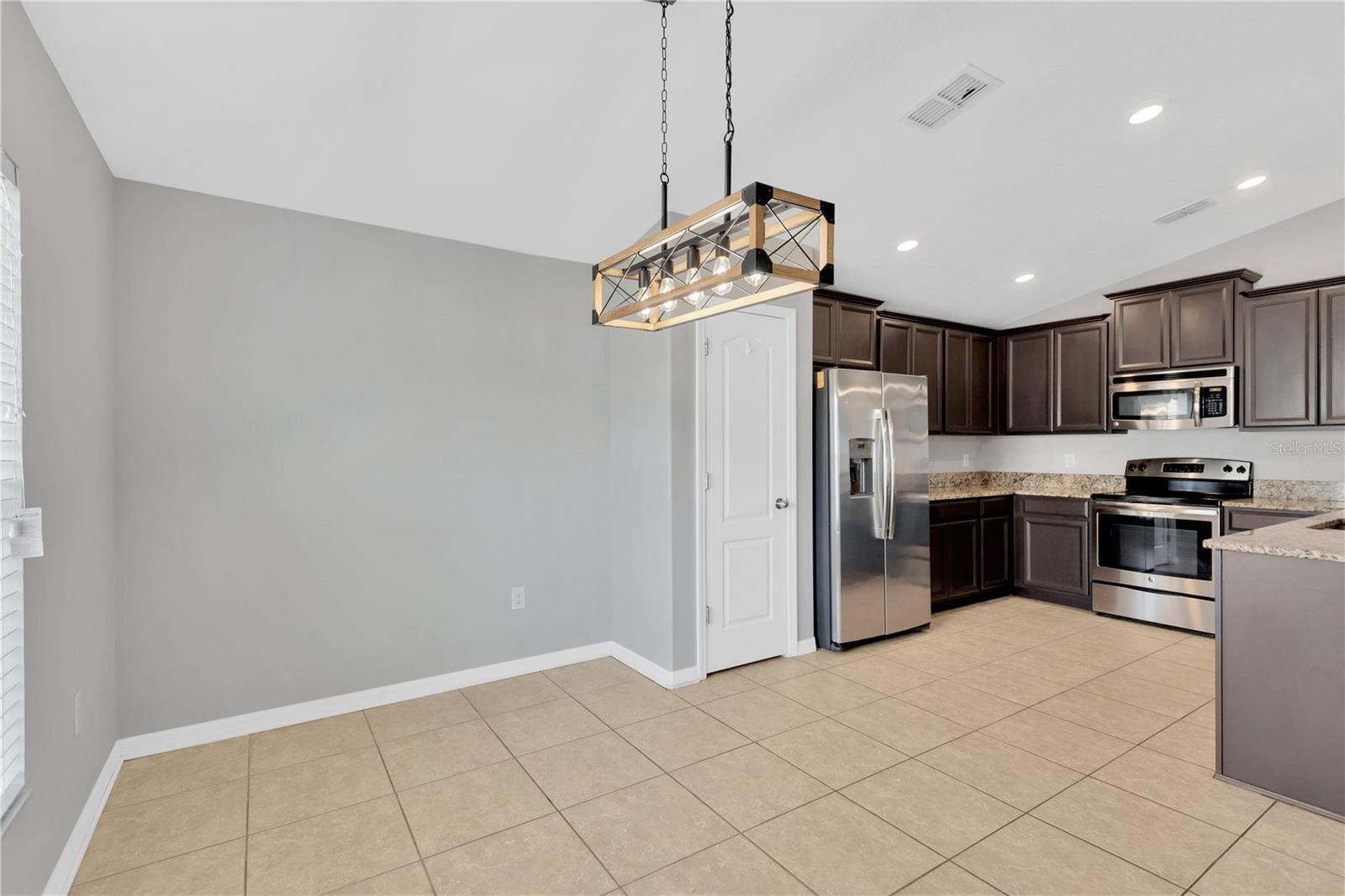 8529 HUNTERS FORK LOOP, RUSKIN, FL, 33573