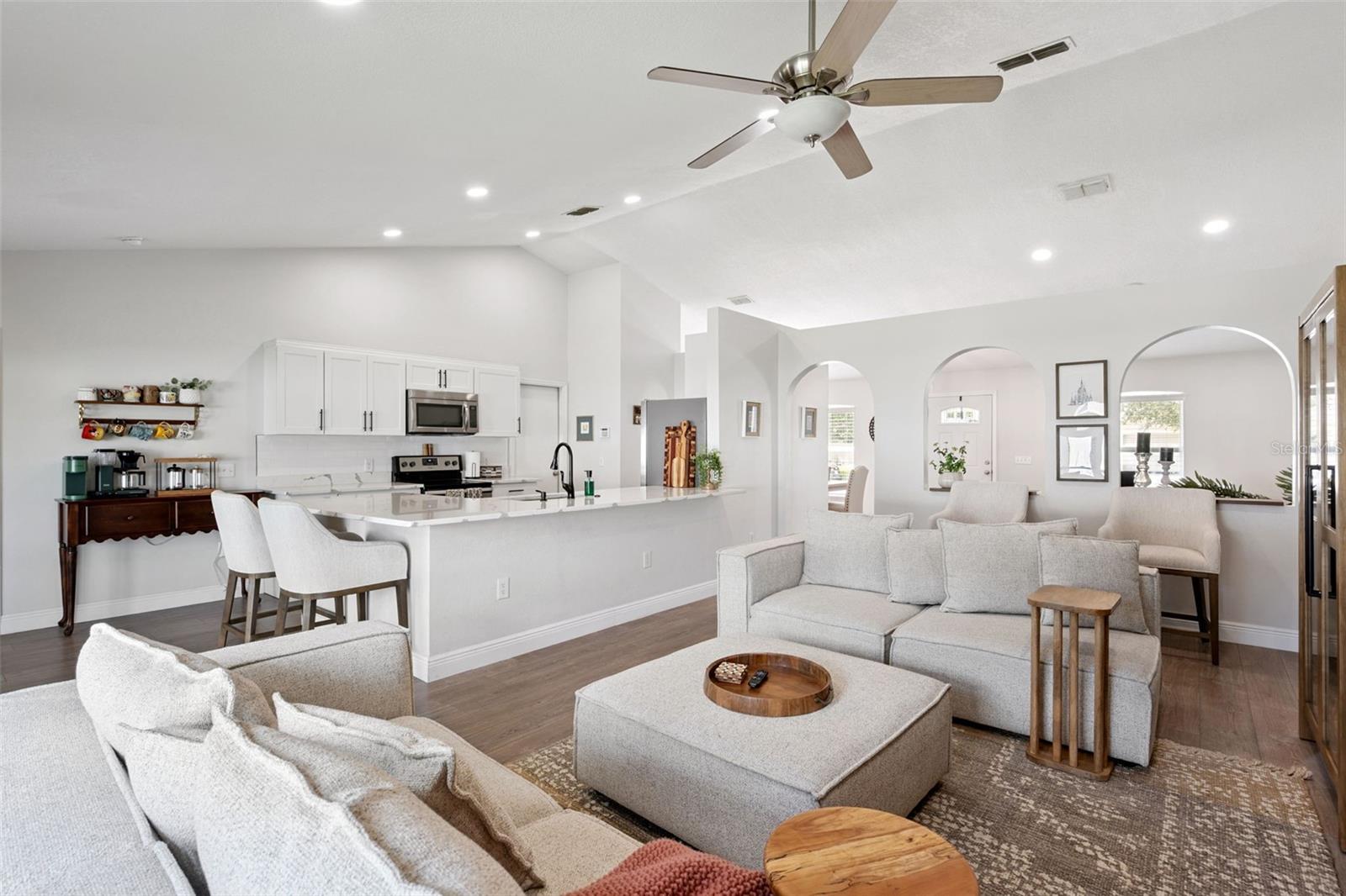 33 TIMBERCREEK PINES CIR, WINTER GARDEN, FL, 34787