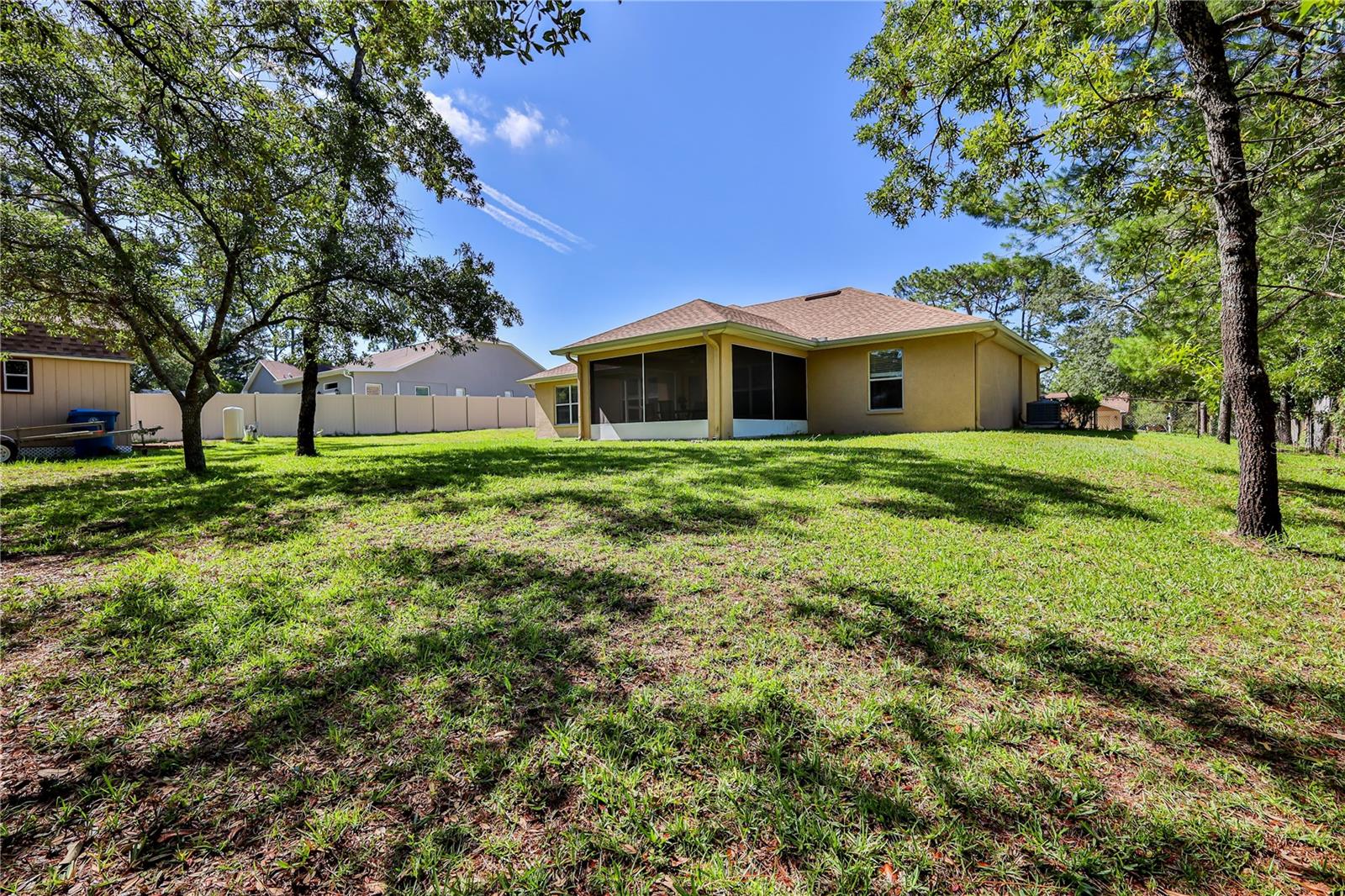 11213 FLOCK AVE, WEEKI WACHEE, FL, 34613