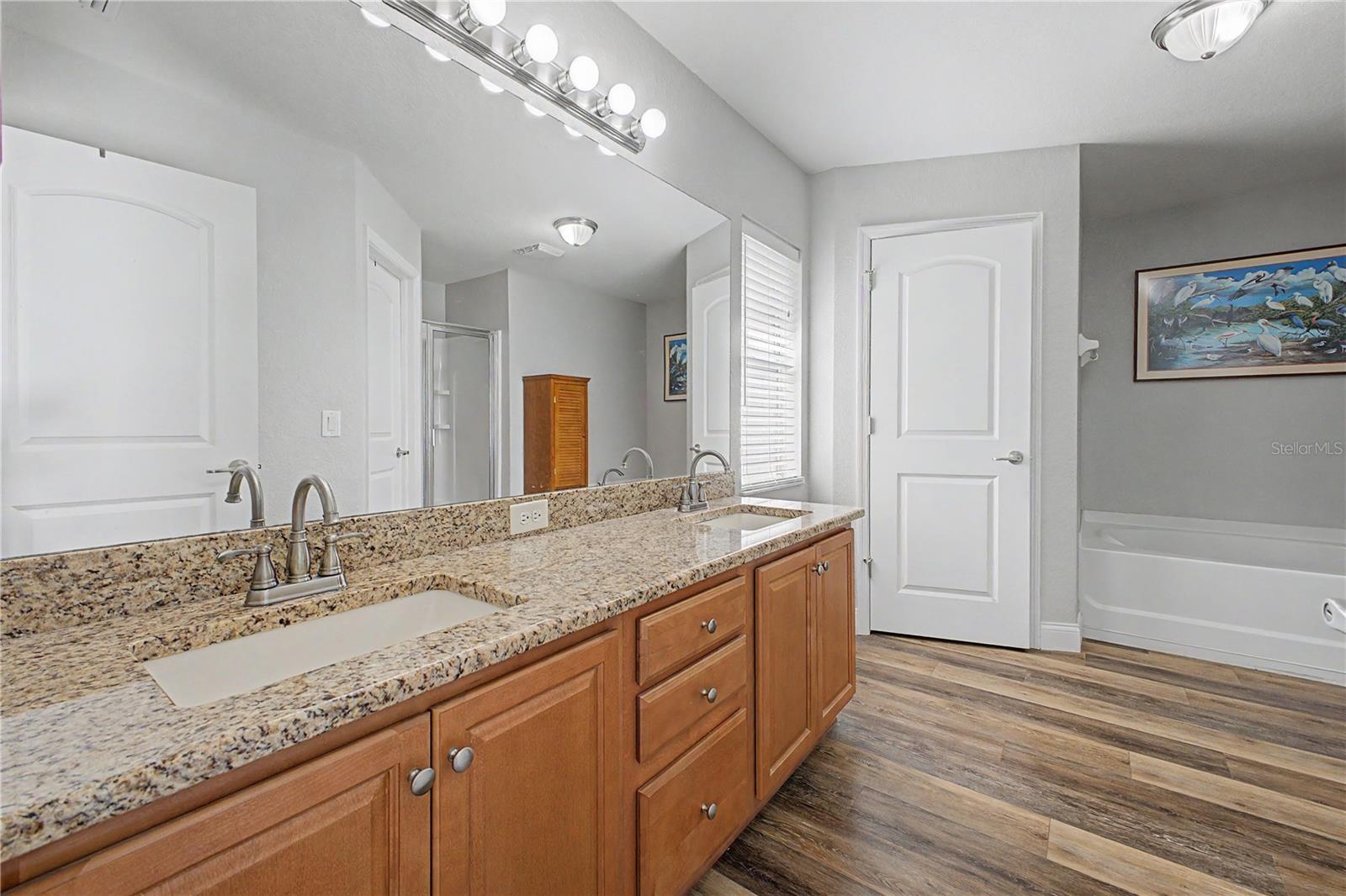 11213 FLOCK AVE, WEEKI WACHEE, FL, 34613