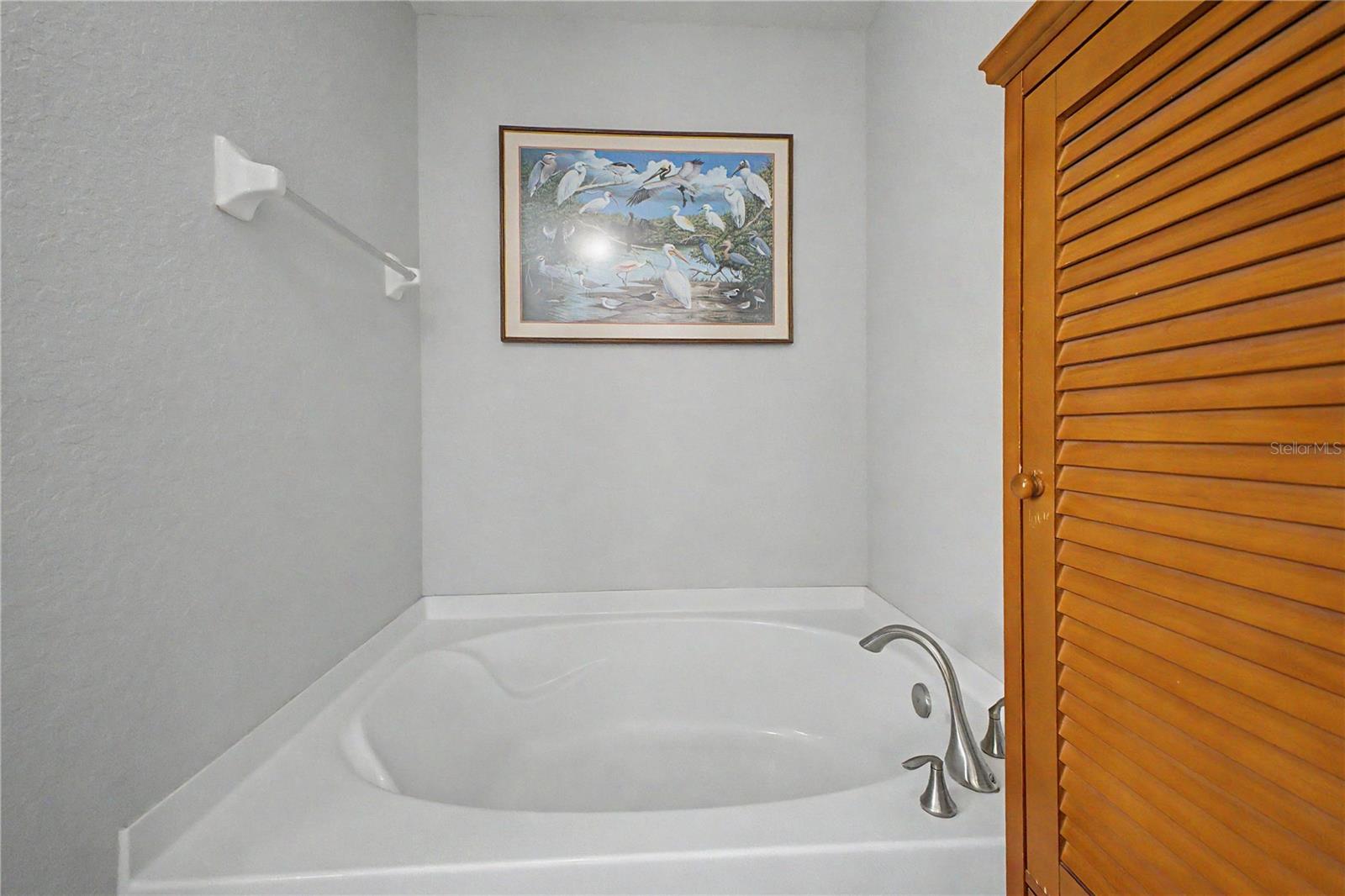 11213 FLOCK AVE, WEEKI WACHEE, FL, 34613