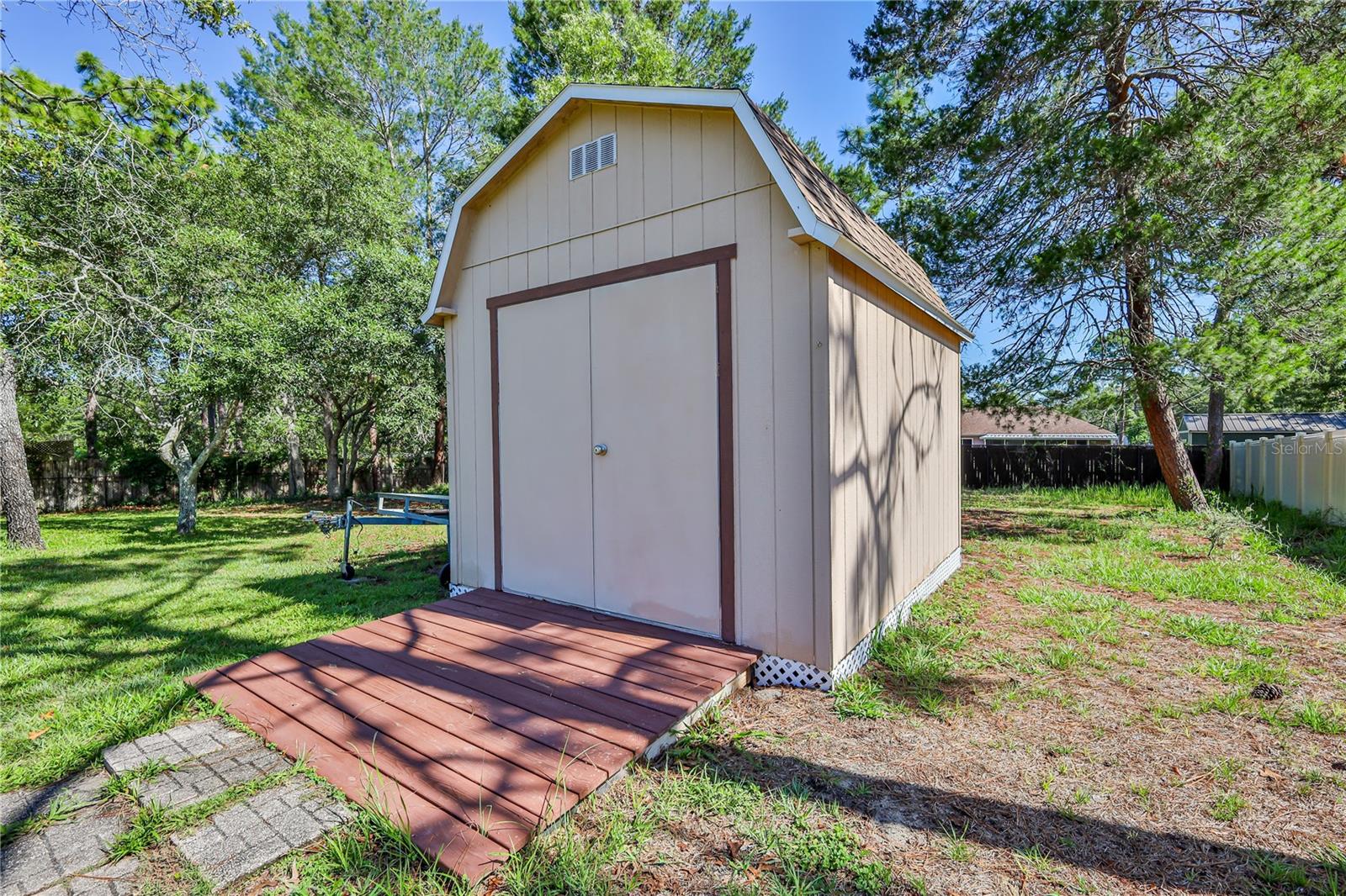 11213 FLOCK AVE, WEEKI WACHEE, FL, 34613