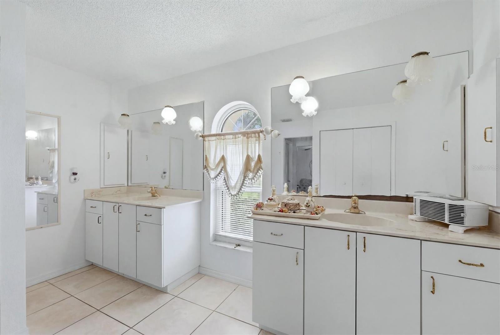 21452 BANCROFT AVE, PORT CHARLOTTE, FL, 33954