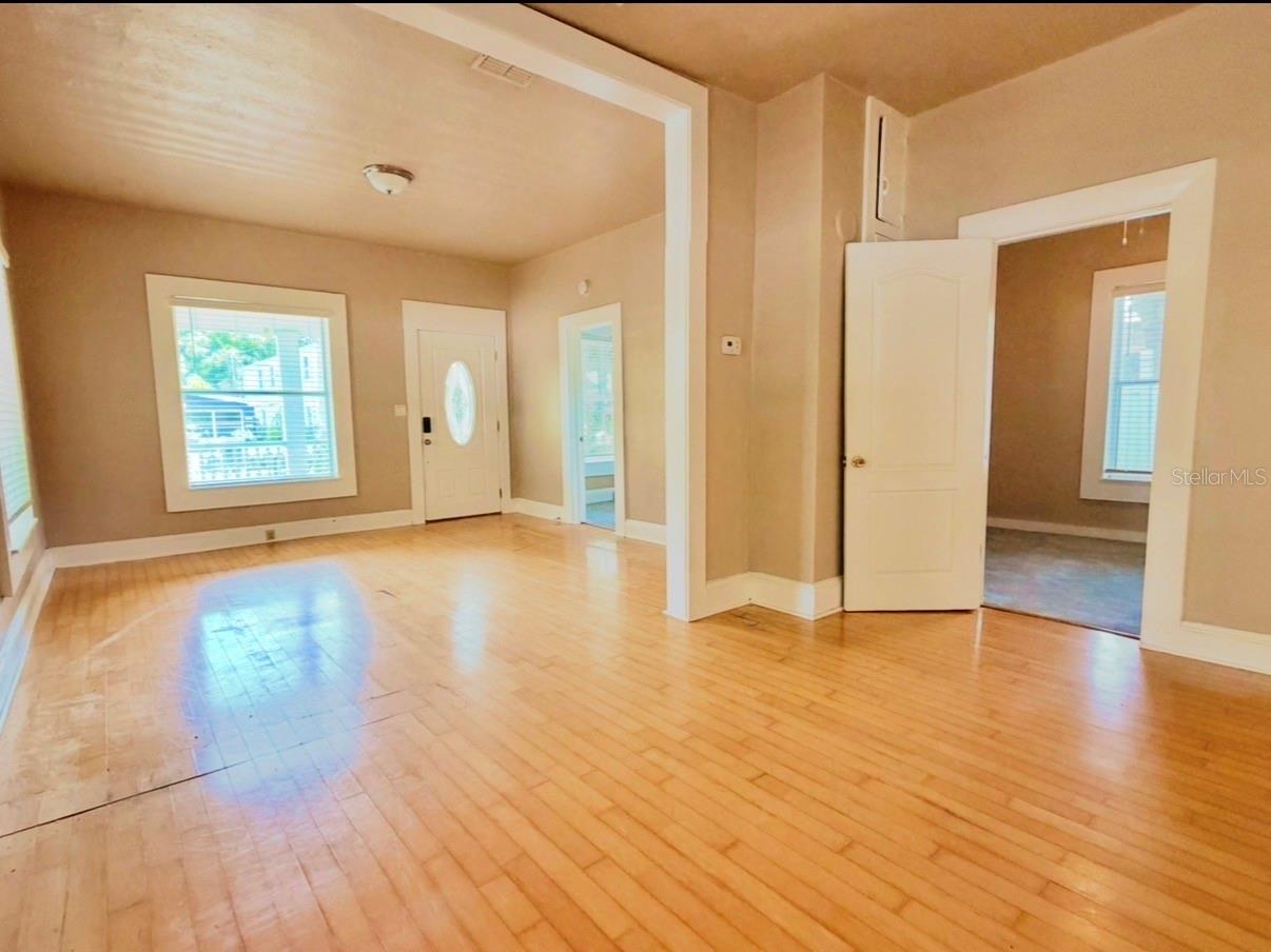 109 E WINTER PARK ST, ORLANDO, FL, 32804