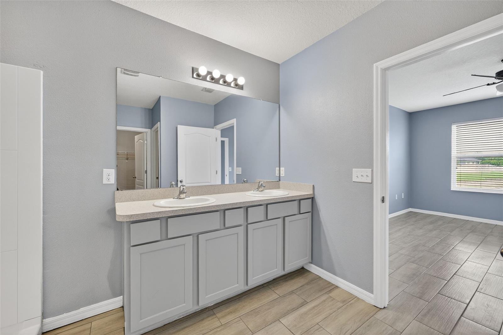 4042 WAYFARER WAY, PALMETTO, FL, 34221