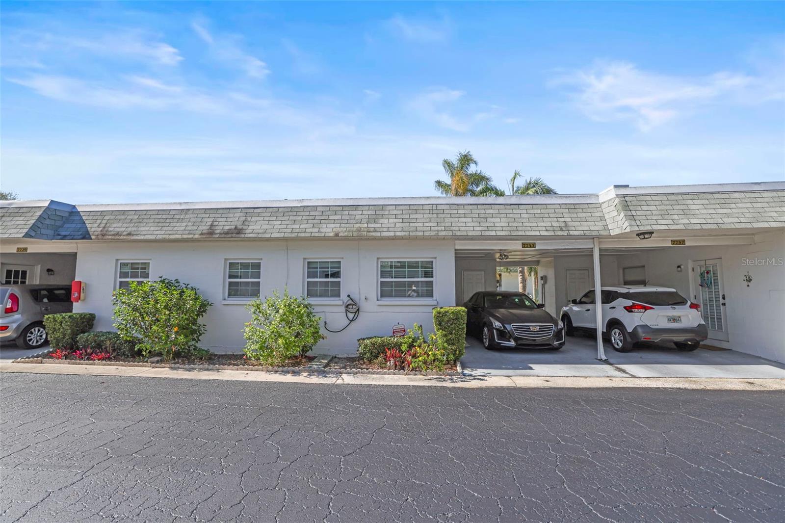 7743 39TH TER N, ST PETERSBURG, FL, 33709