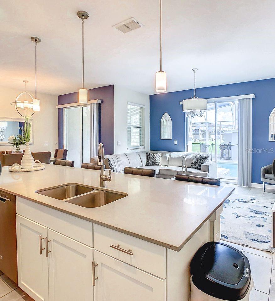 452 OCEAN COURSE AVE, DAVENPORT, FL, 33896