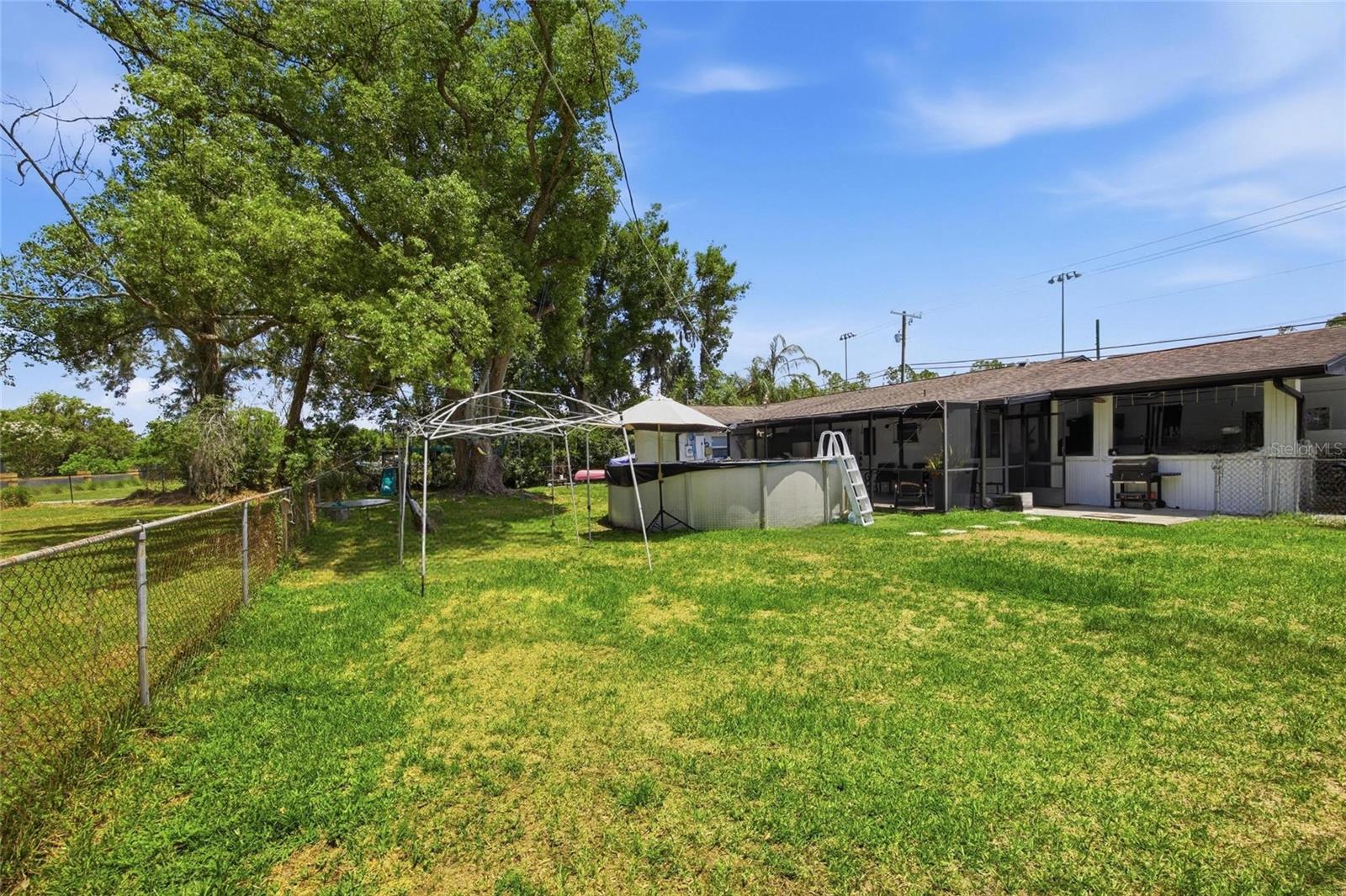 521 W LUTZ LAKE FERN RD, LUTZ, FL, 33548