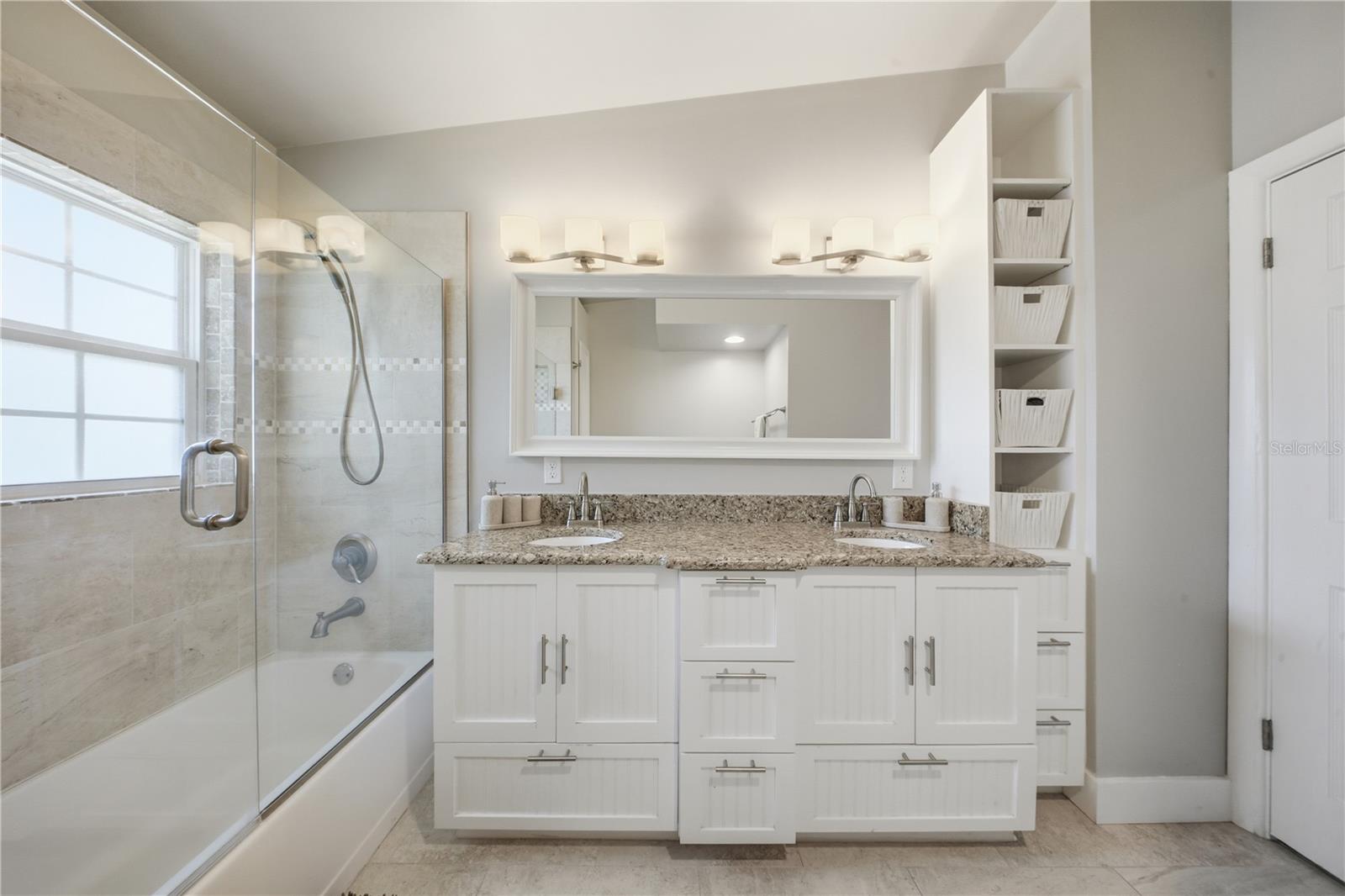 5716 MOONLIGHT CIR, ORLANDO, FL, 32839