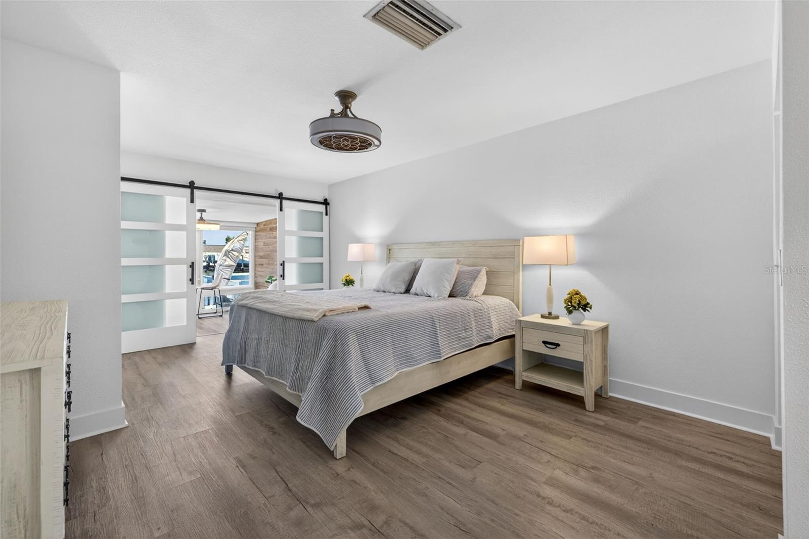 555 BOCA CIEGA POINT BLVD S #555, ST PETERSBURG, FL, 33708