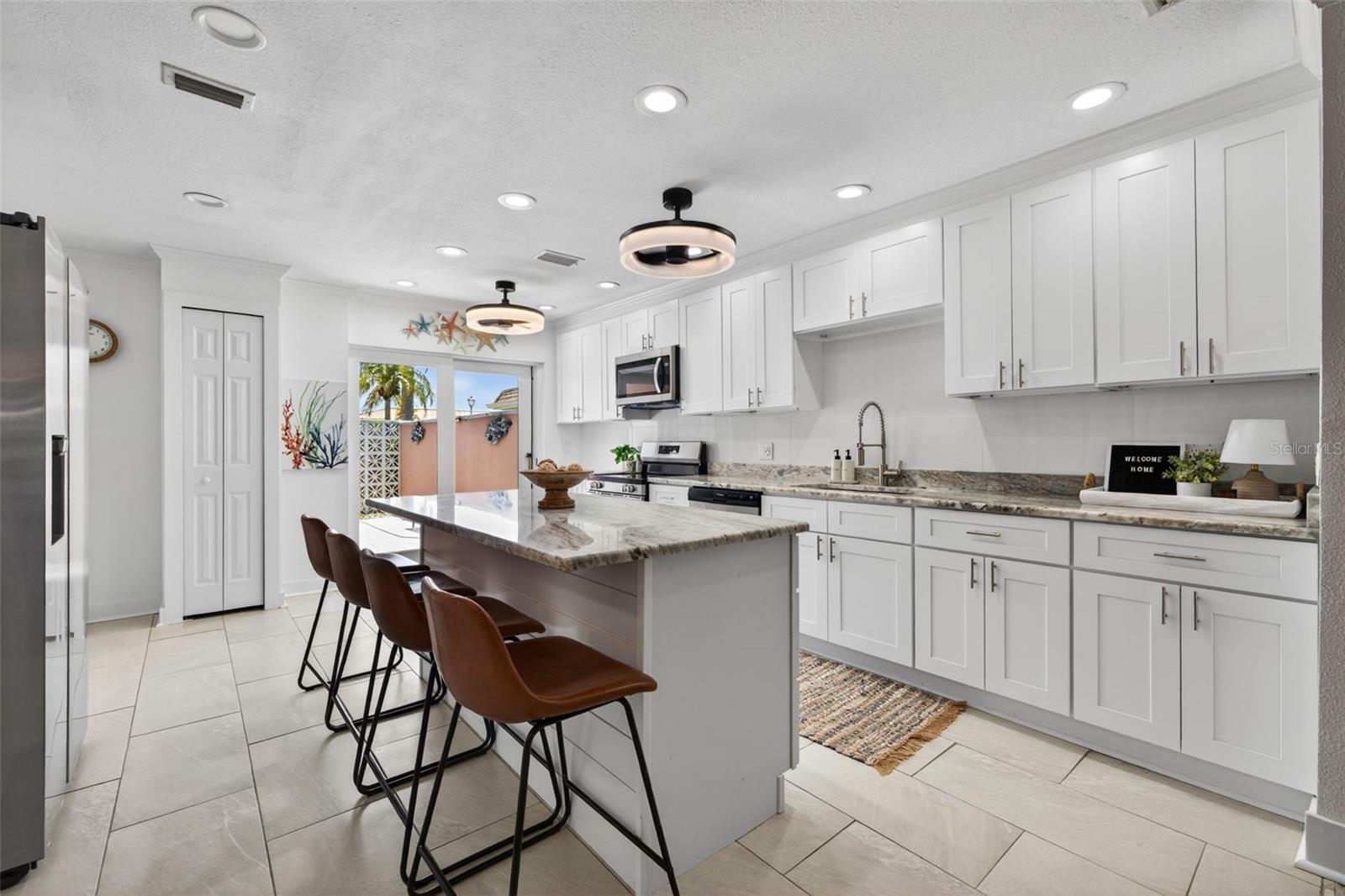 555 BOCA CIEGA POINT BLVD S #555, ST PETERSBURG, FL, 33708