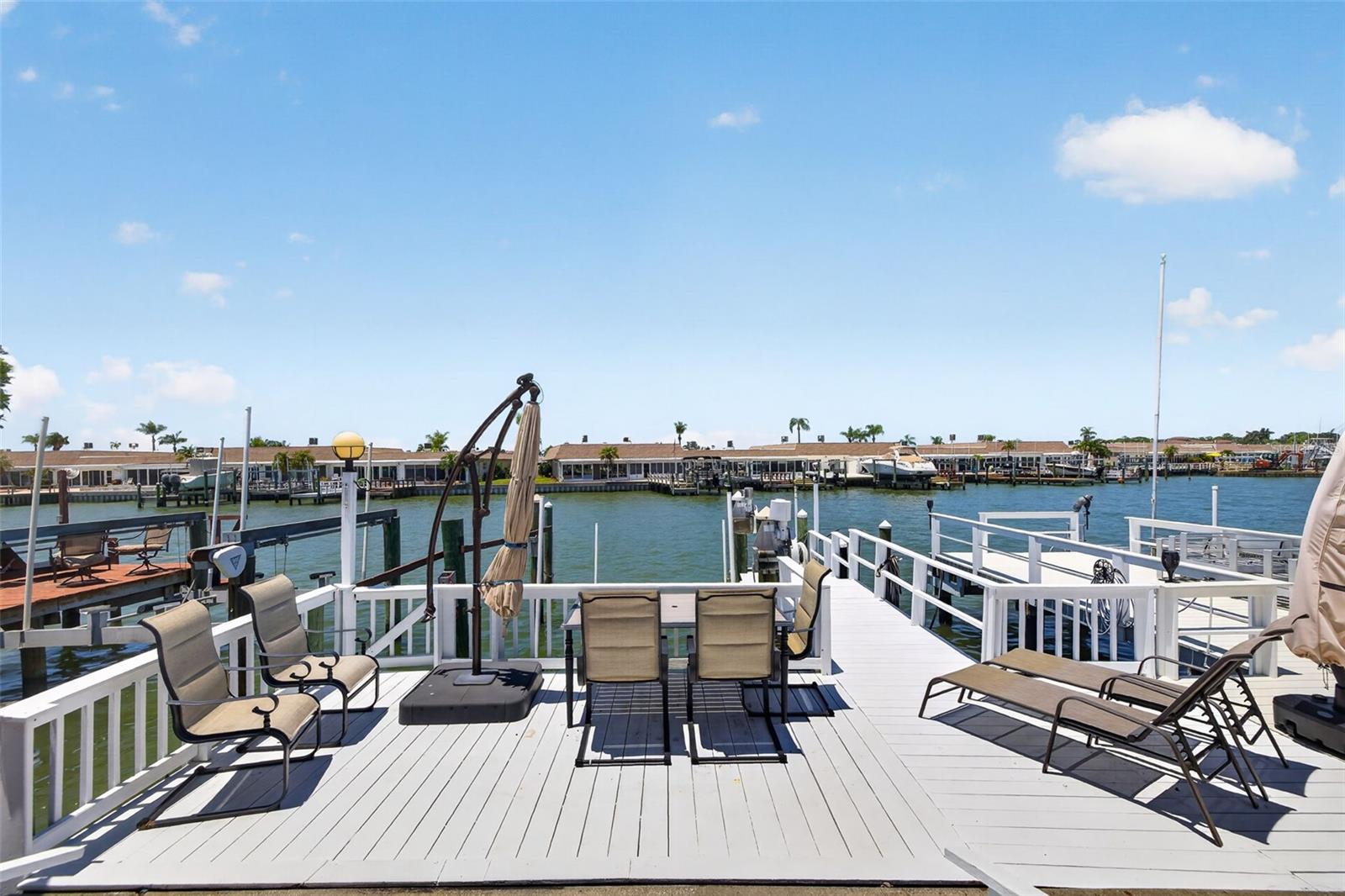 555 BOCA CIEGA POINT BLVD S #555, ST PETERSBURG, FL, 33708