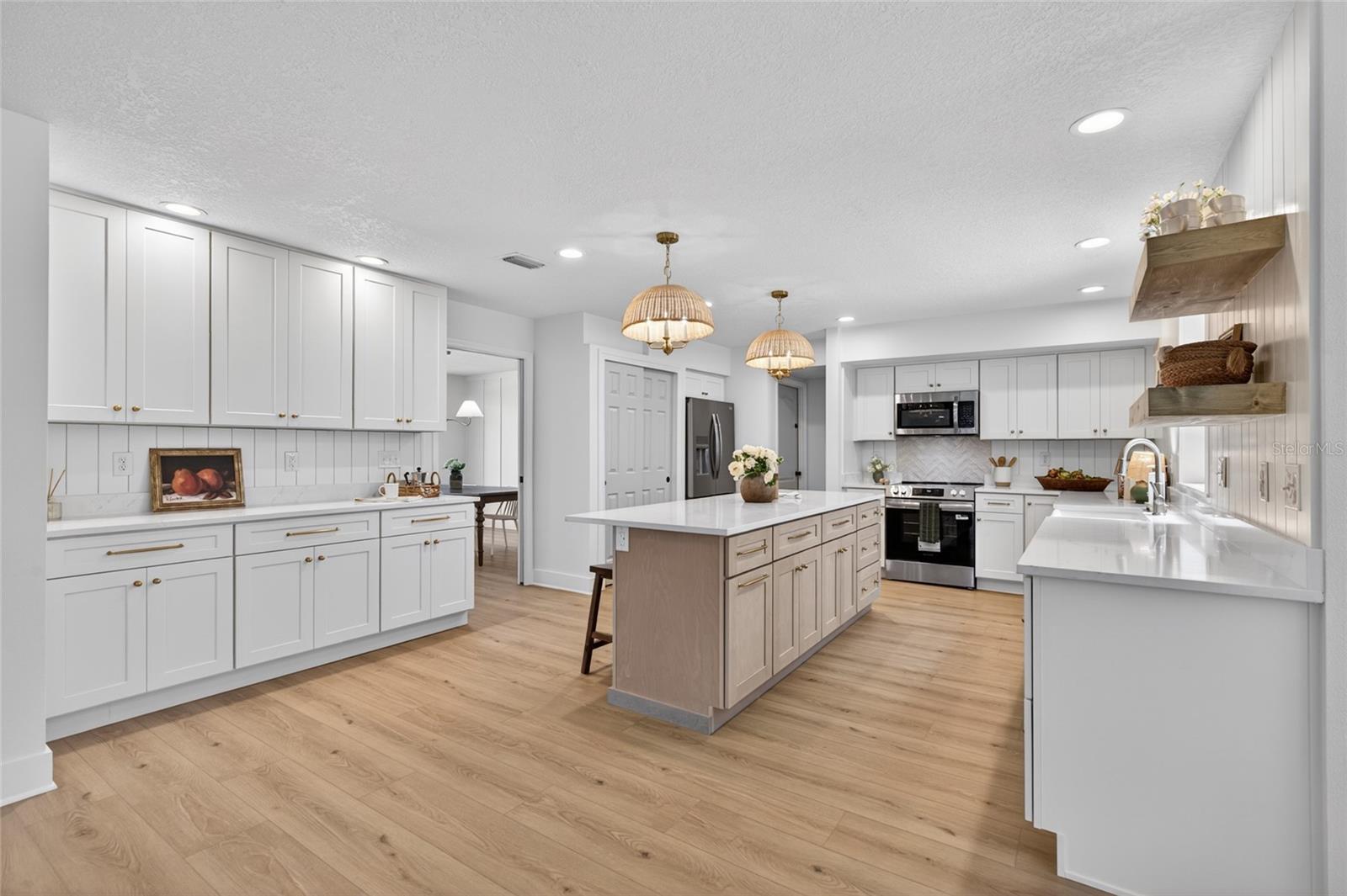13 ELLSWORTH DR, PALM COAST, FL, 32164