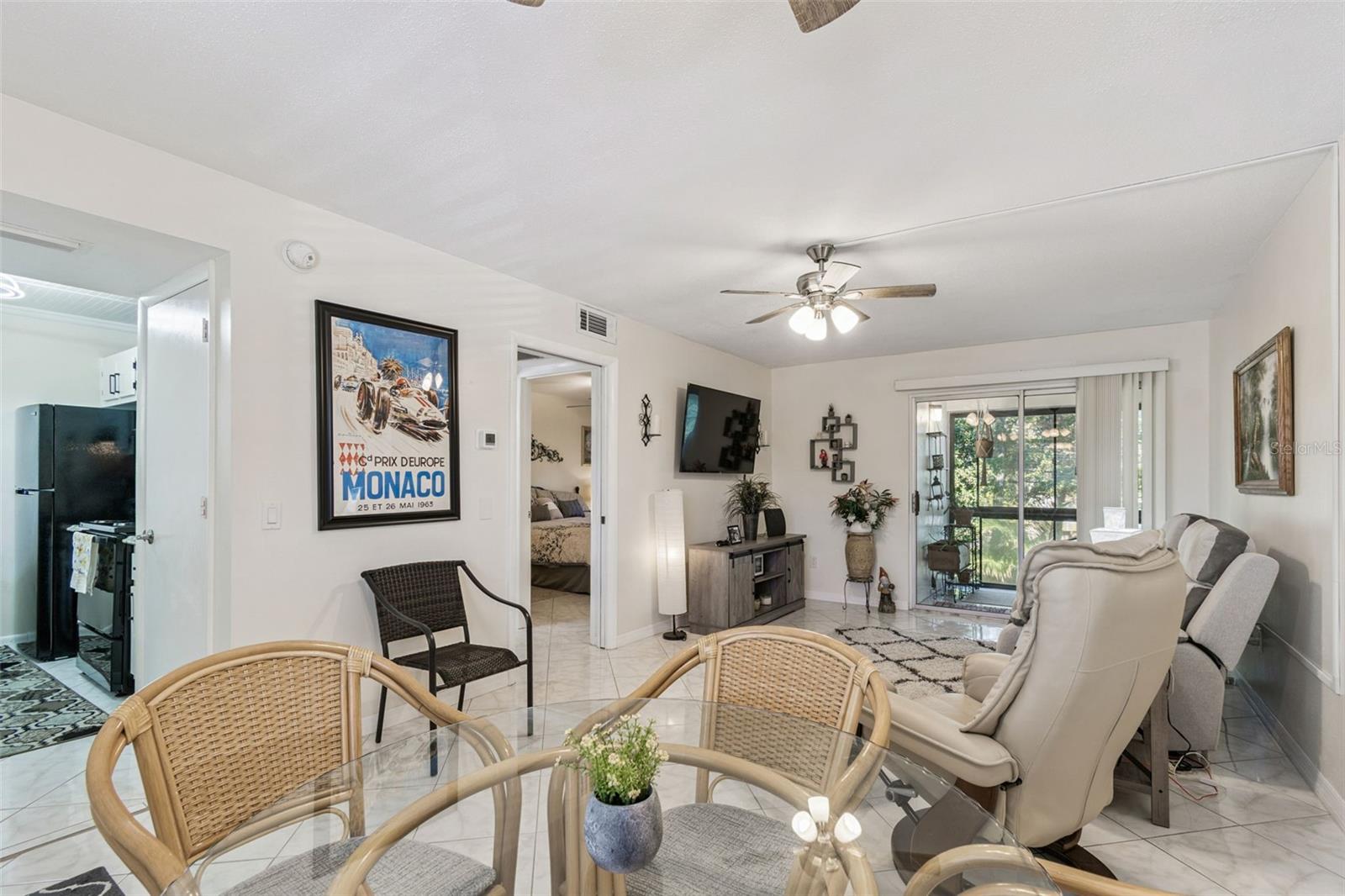 2750 E BAY DR #12B, LARGO, FL, 33771