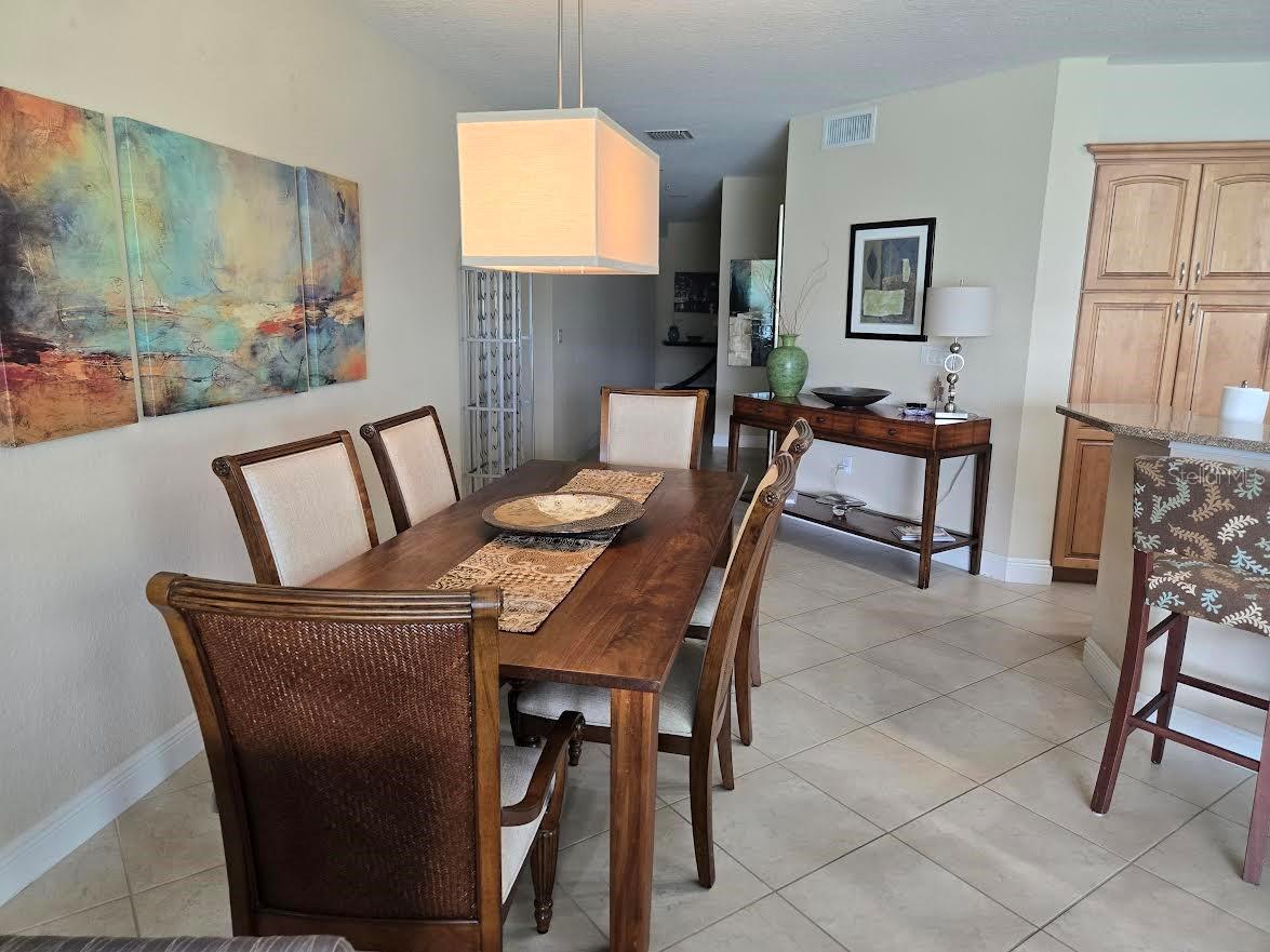 650 GOLDEN GATE PT #301, SARASOTA, FL, 34236